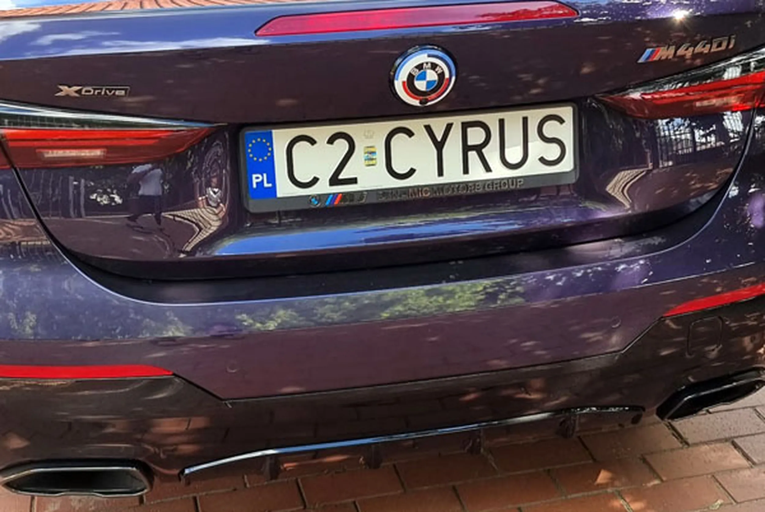 Fajny numer, blacha C2 CYRUS