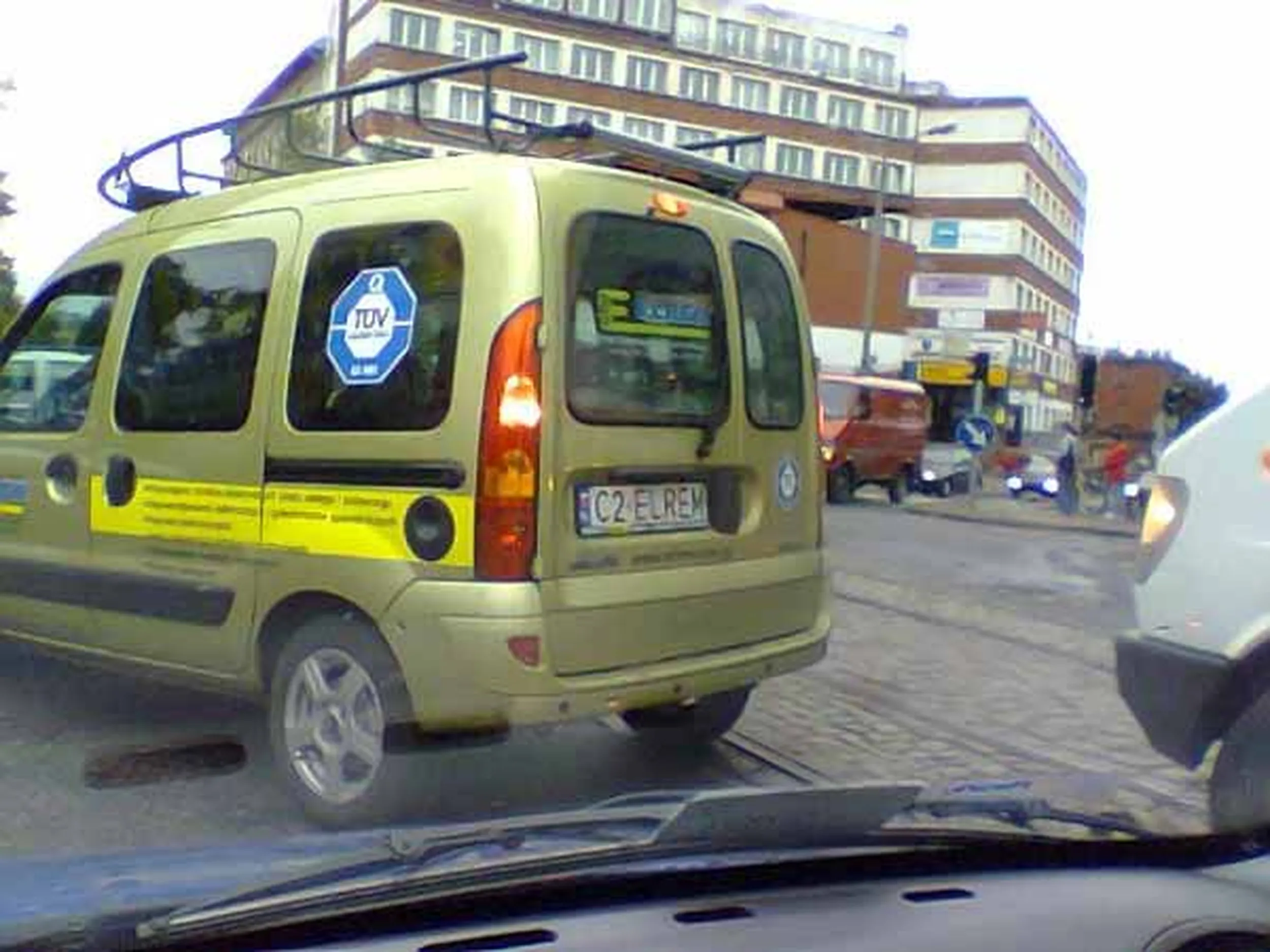 Fajny numer, blacha C2 ELREM