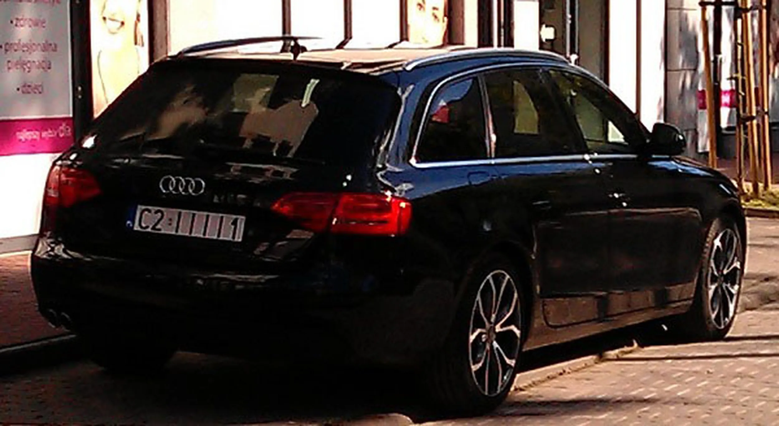 Fajny numer, blacha C2 IIII1