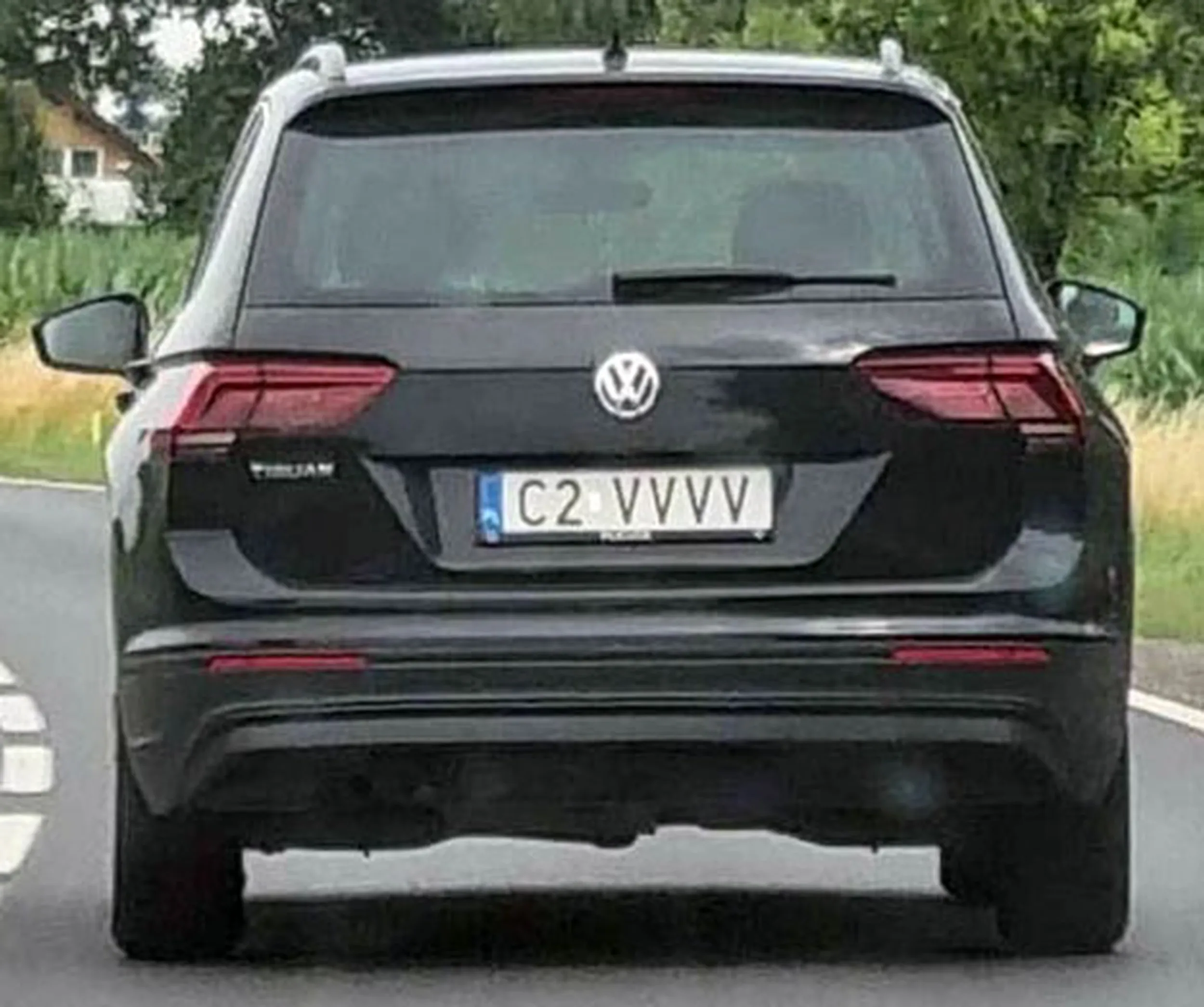 Fajny numer, blacha C2 VVVV