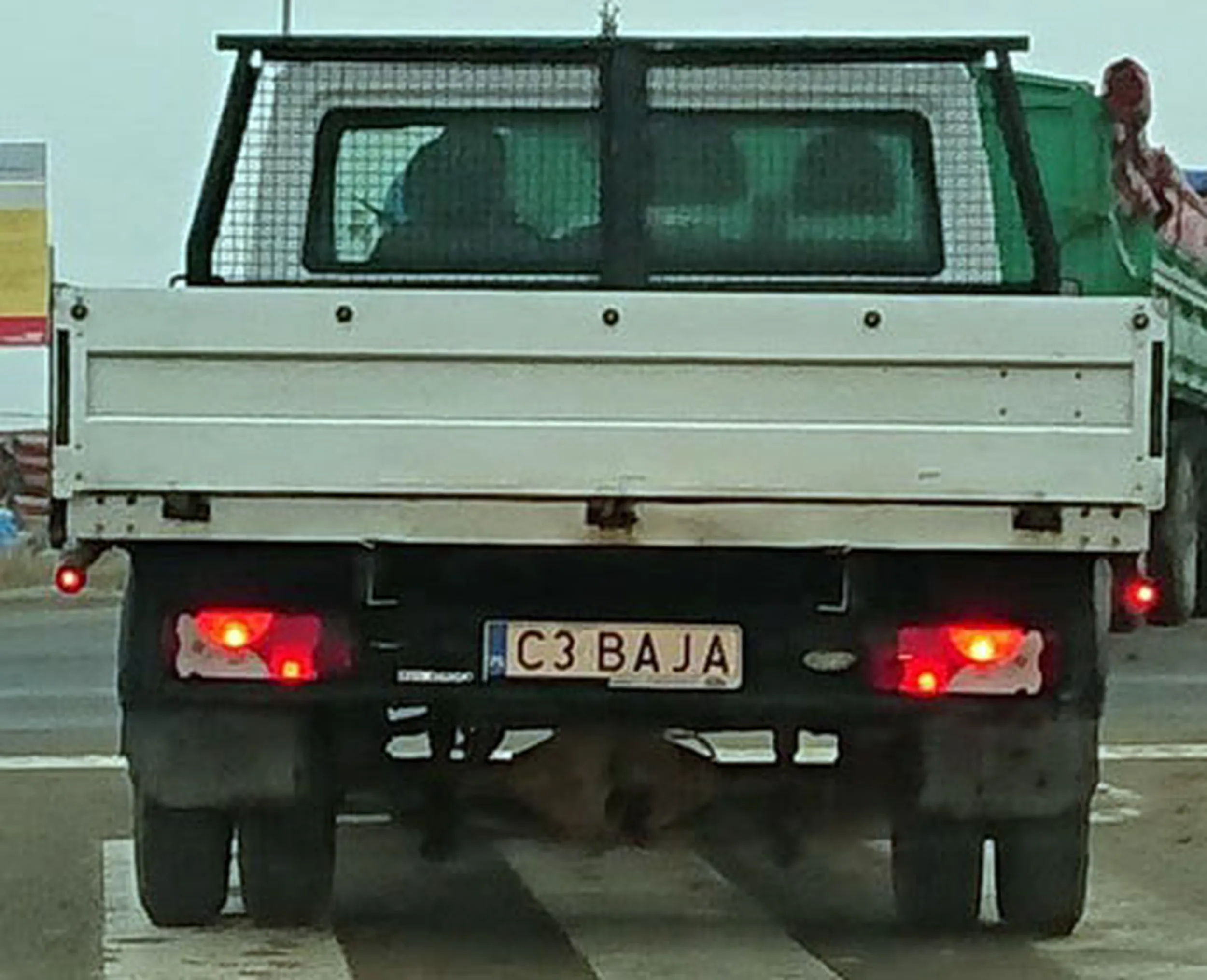 Fajny numer, blacha C3 BAJA