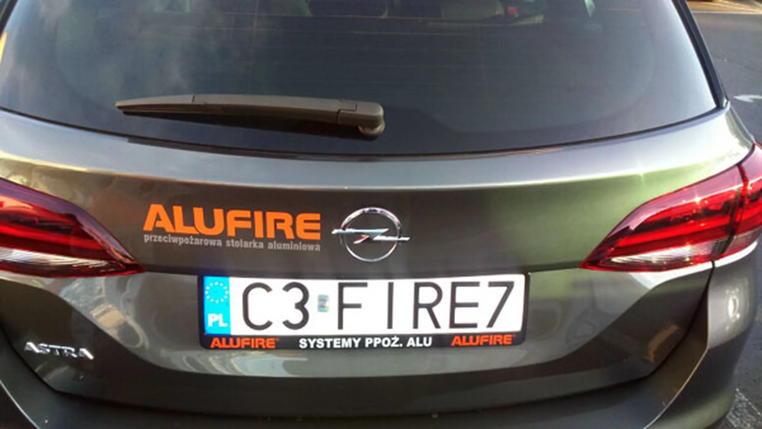 Fajny numer, blacha C3 FIRE7