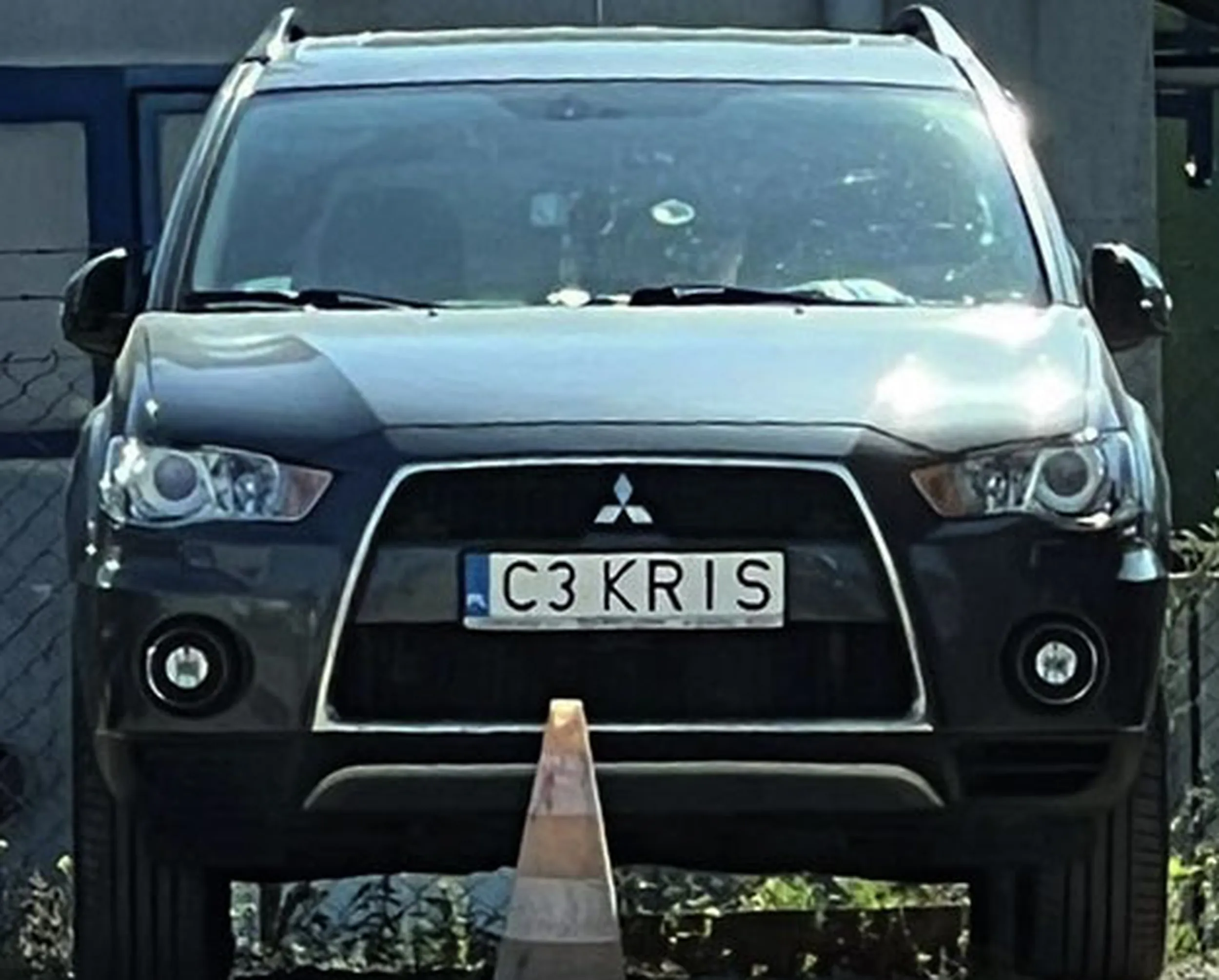 Fajny numer, blacha C3 KRIS