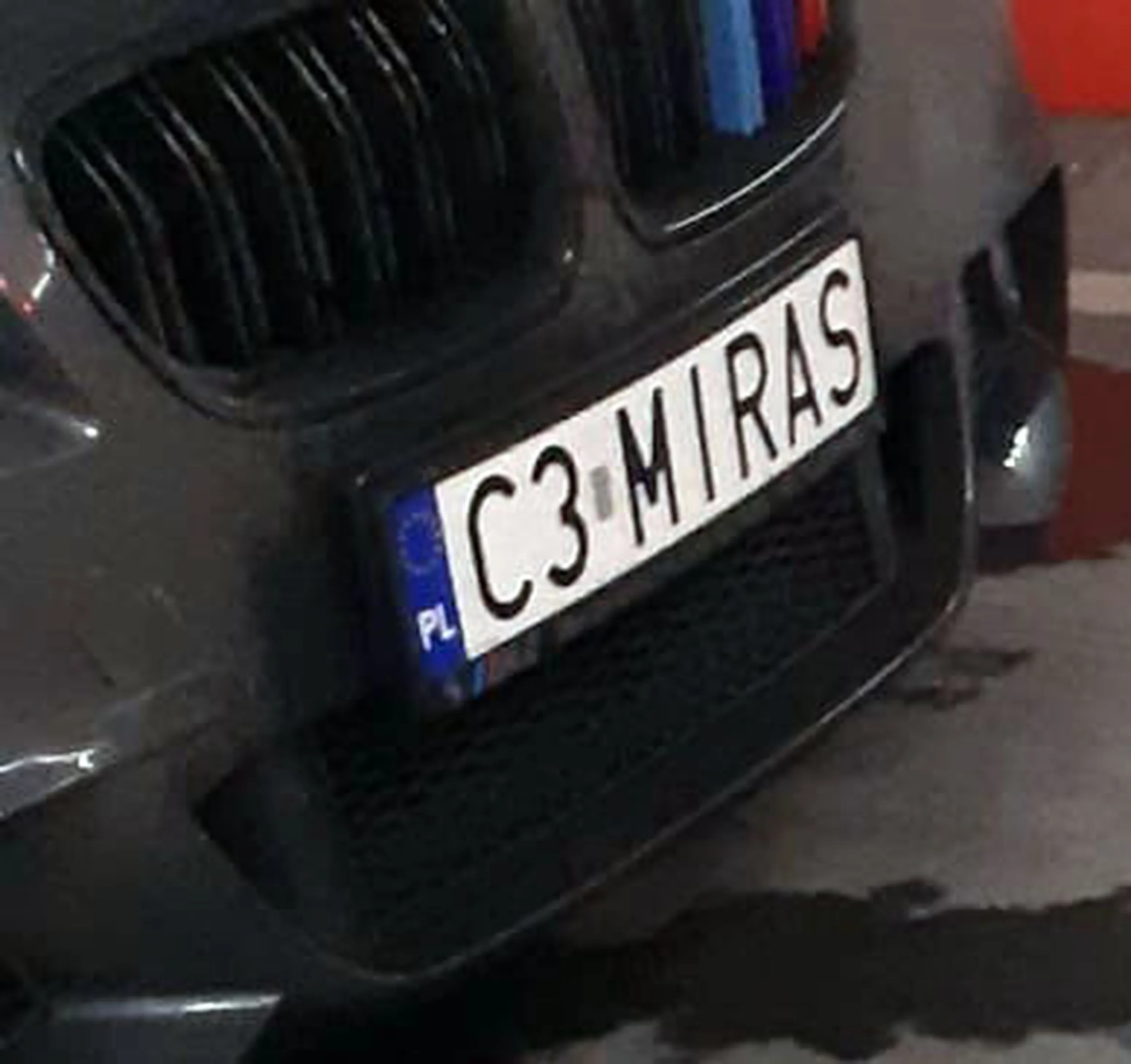 Fajny numer, blacha C3 MIRAS