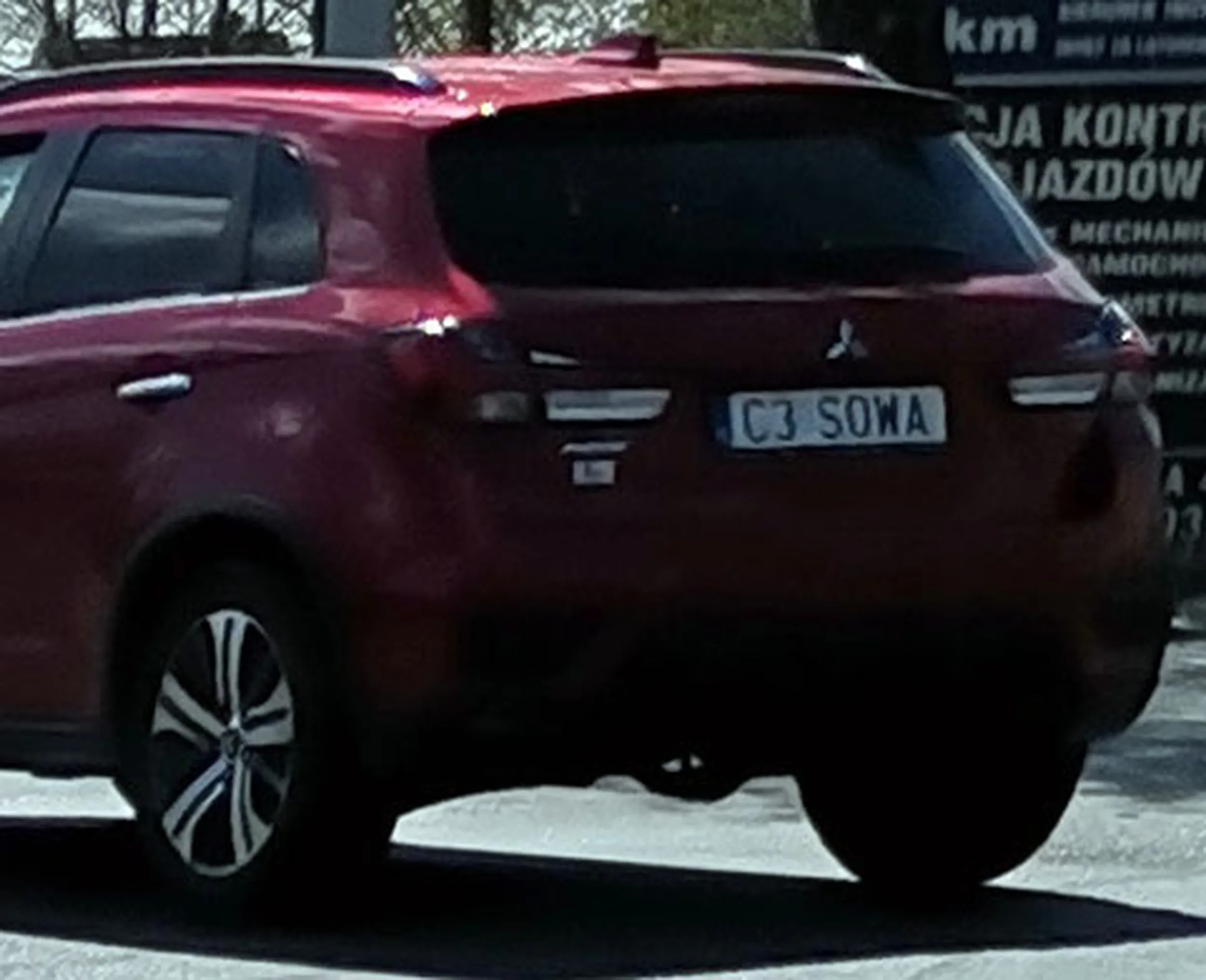 Fajny numer, blacha C3 SOWA