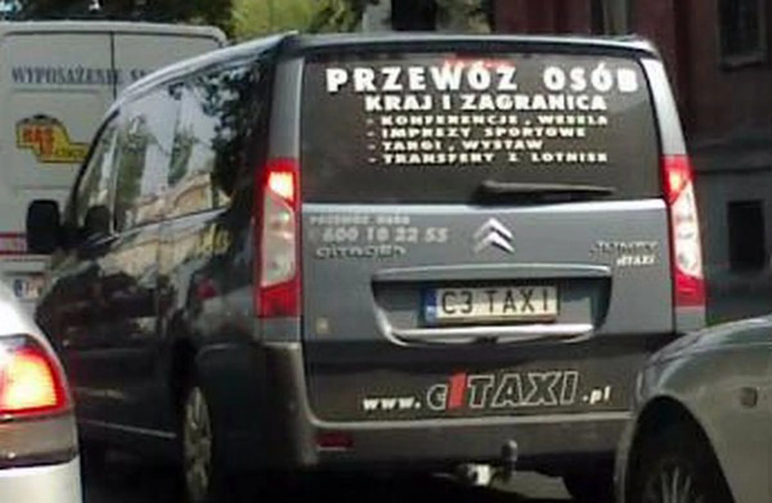 Fajny numer, blacha C3 TAXI