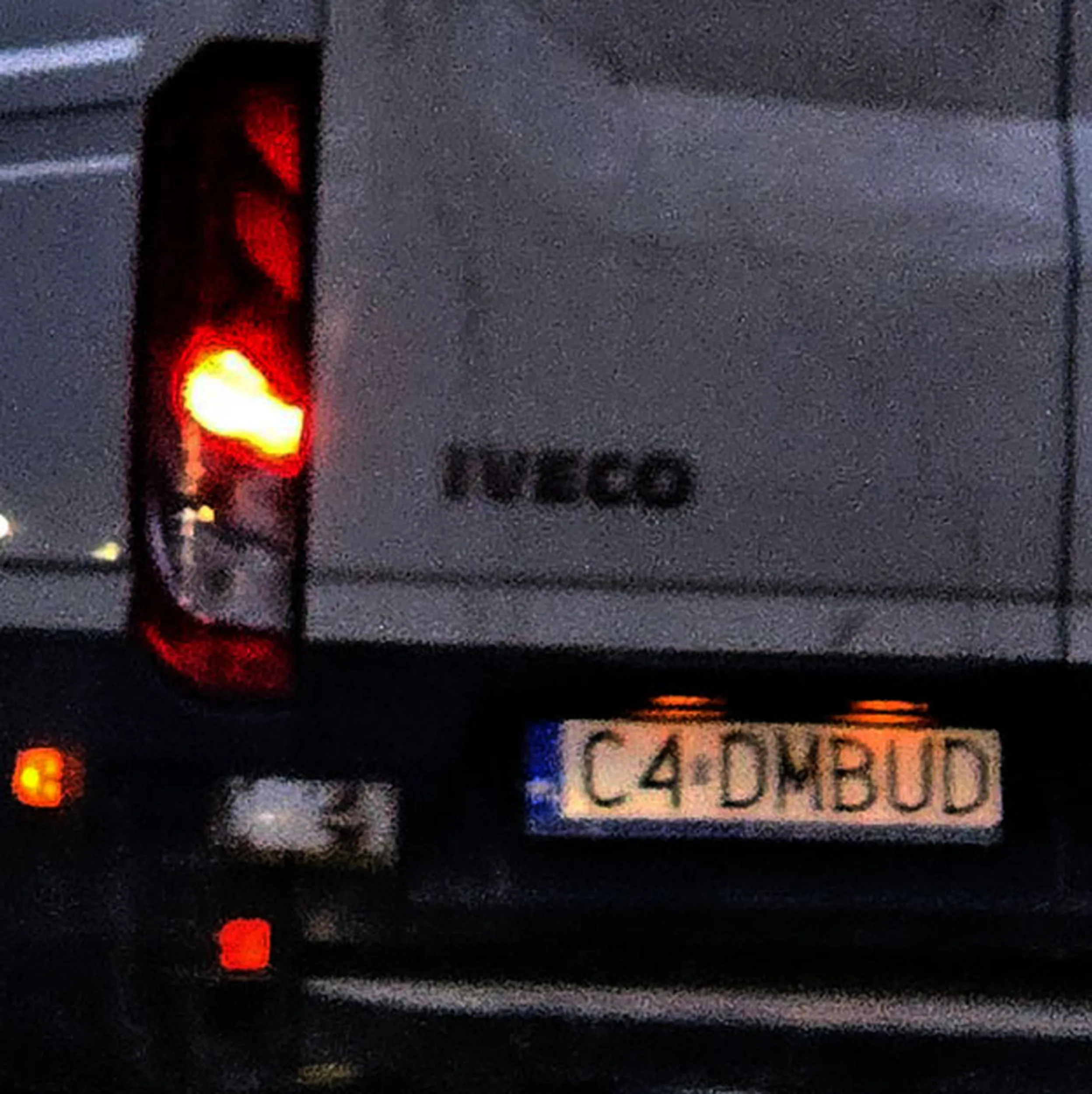 Fajny numer, blacha C4 DMBUD