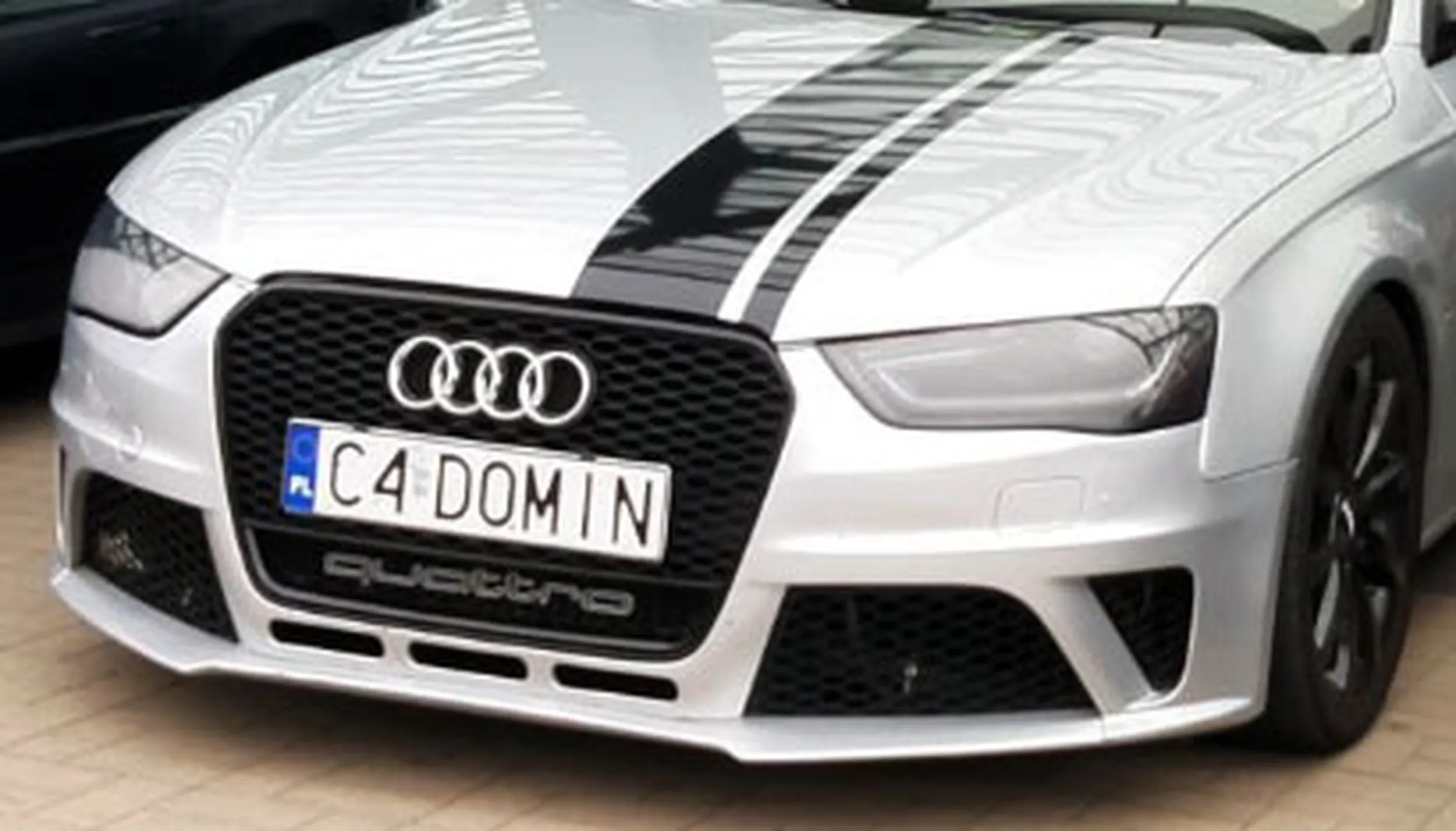 Fajny numer, blacha C4 DOMIN