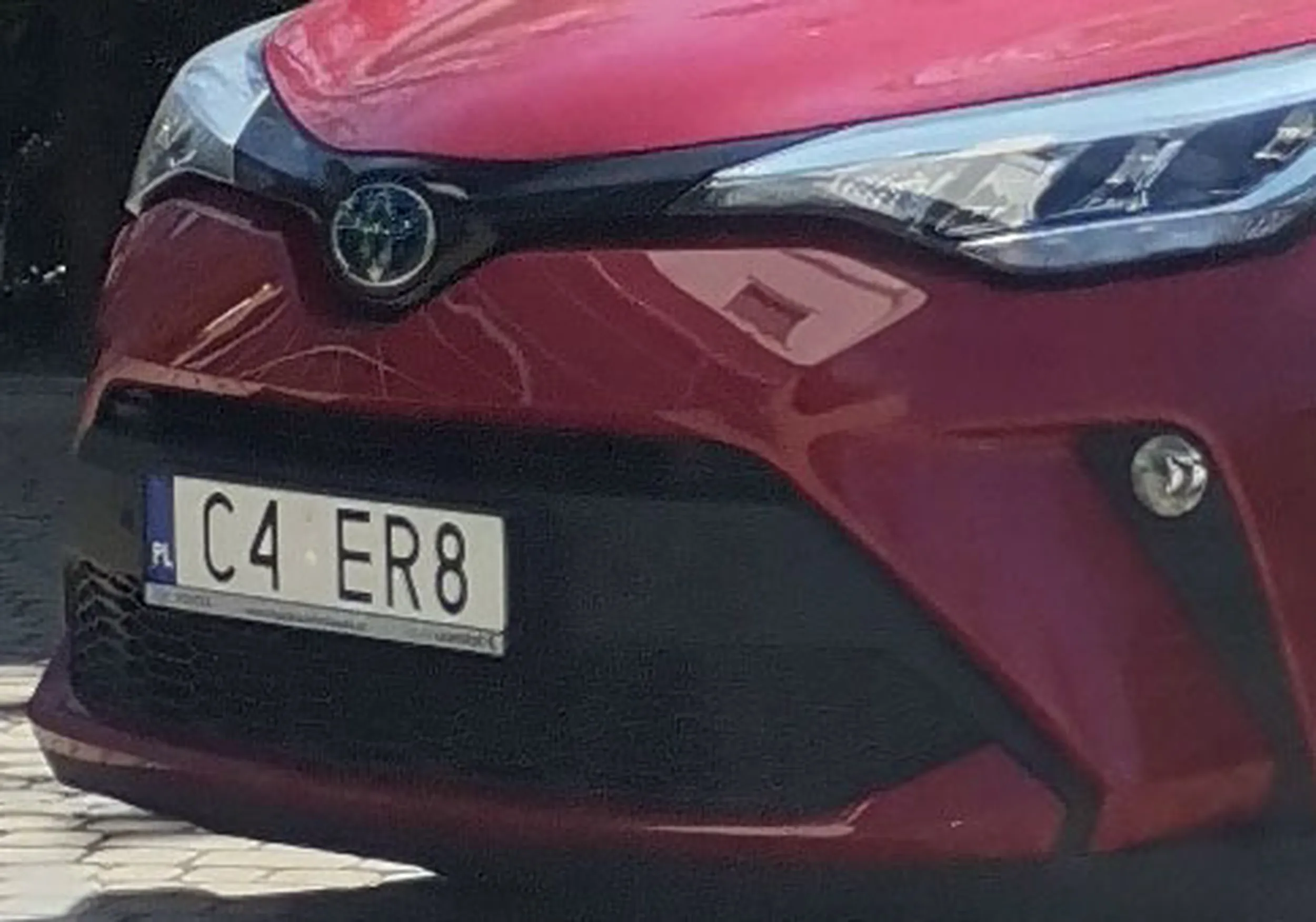 Fajny numer, blacha C4 ER8