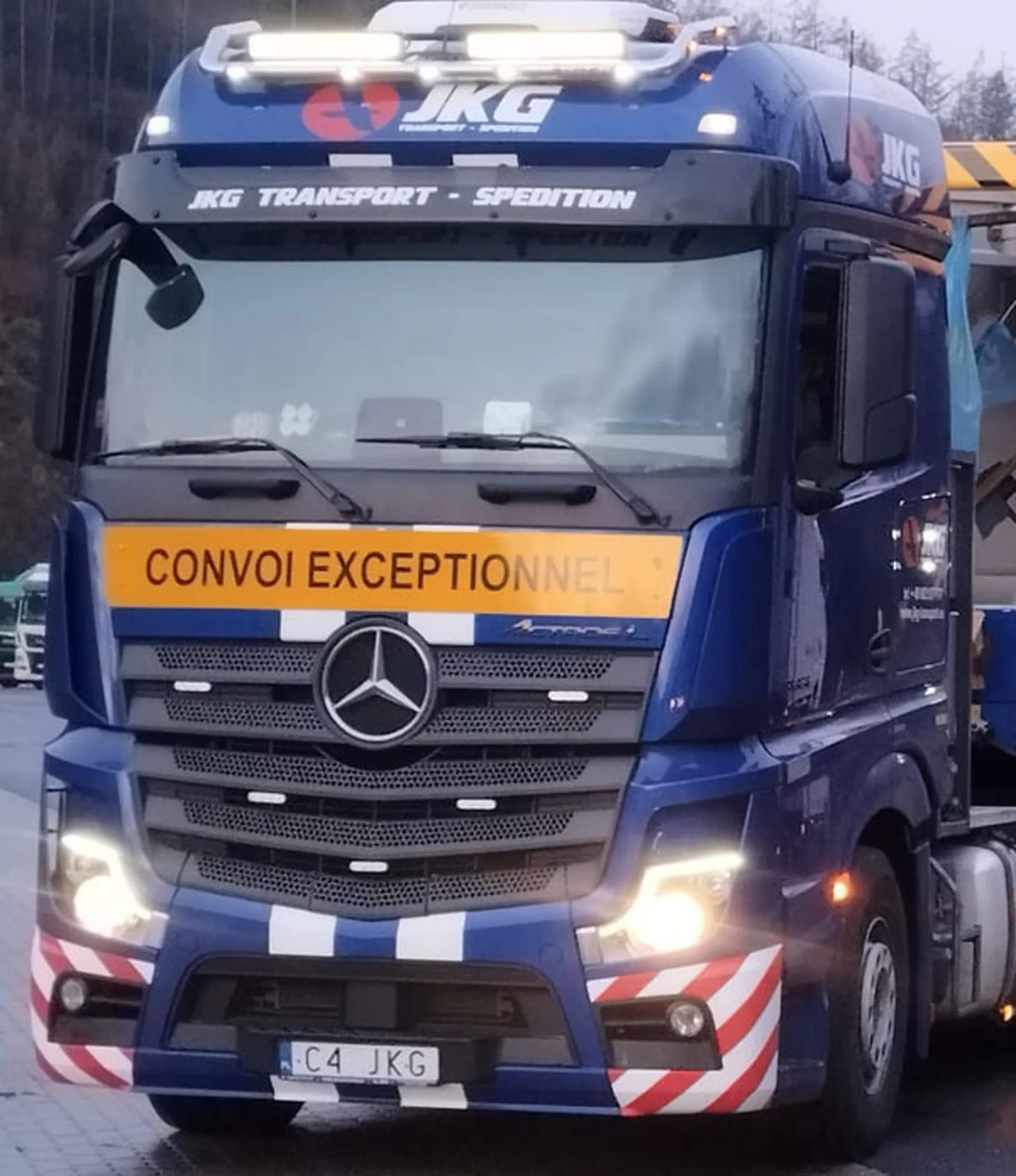 Fajny numer, blacha C4 JKG