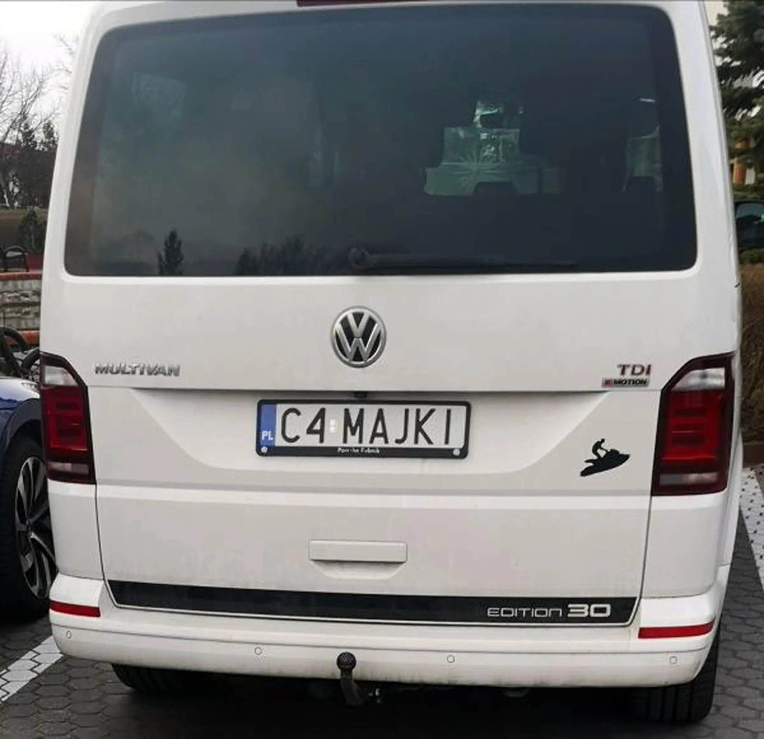 Fajny numer, blacha C4 MAJKI