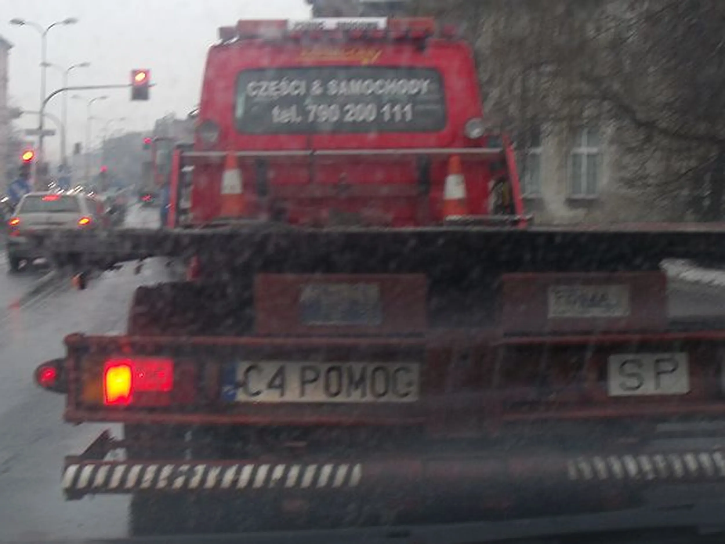 Fajny numer, blacha C4 POMOC