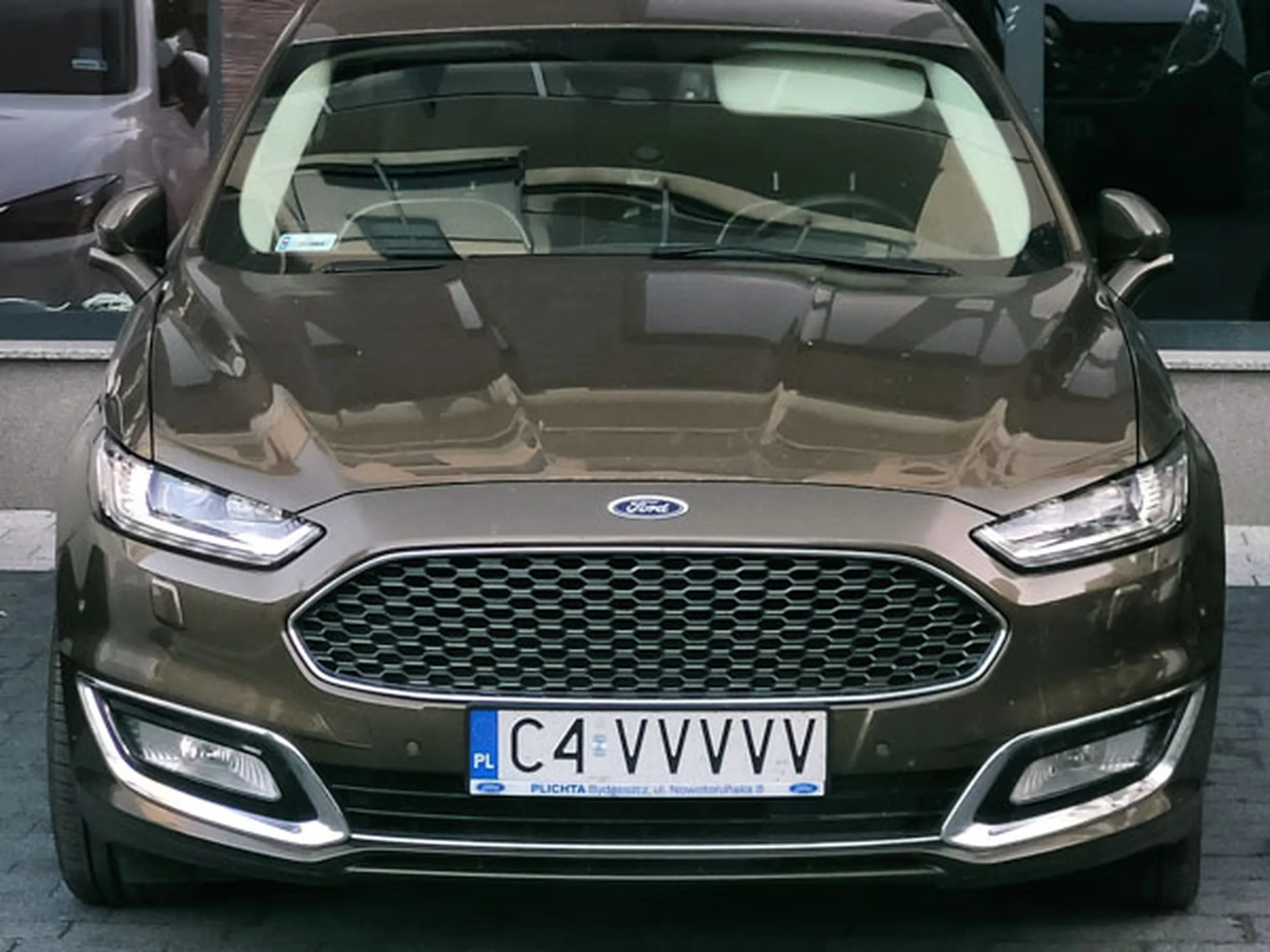 Fajny numer, blacha C4 VVVVV