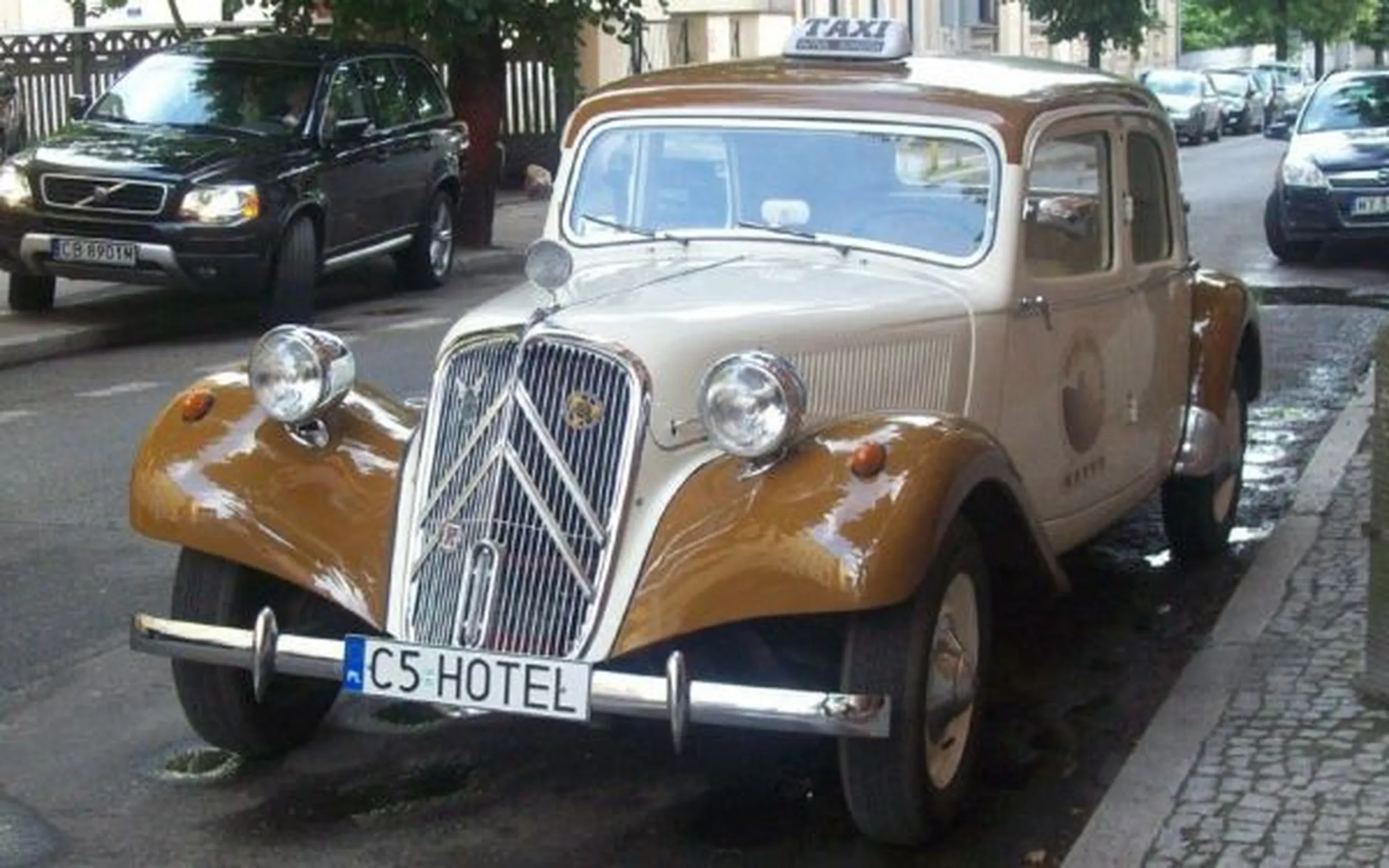 Fajny numer, blacha C5 HOTEL