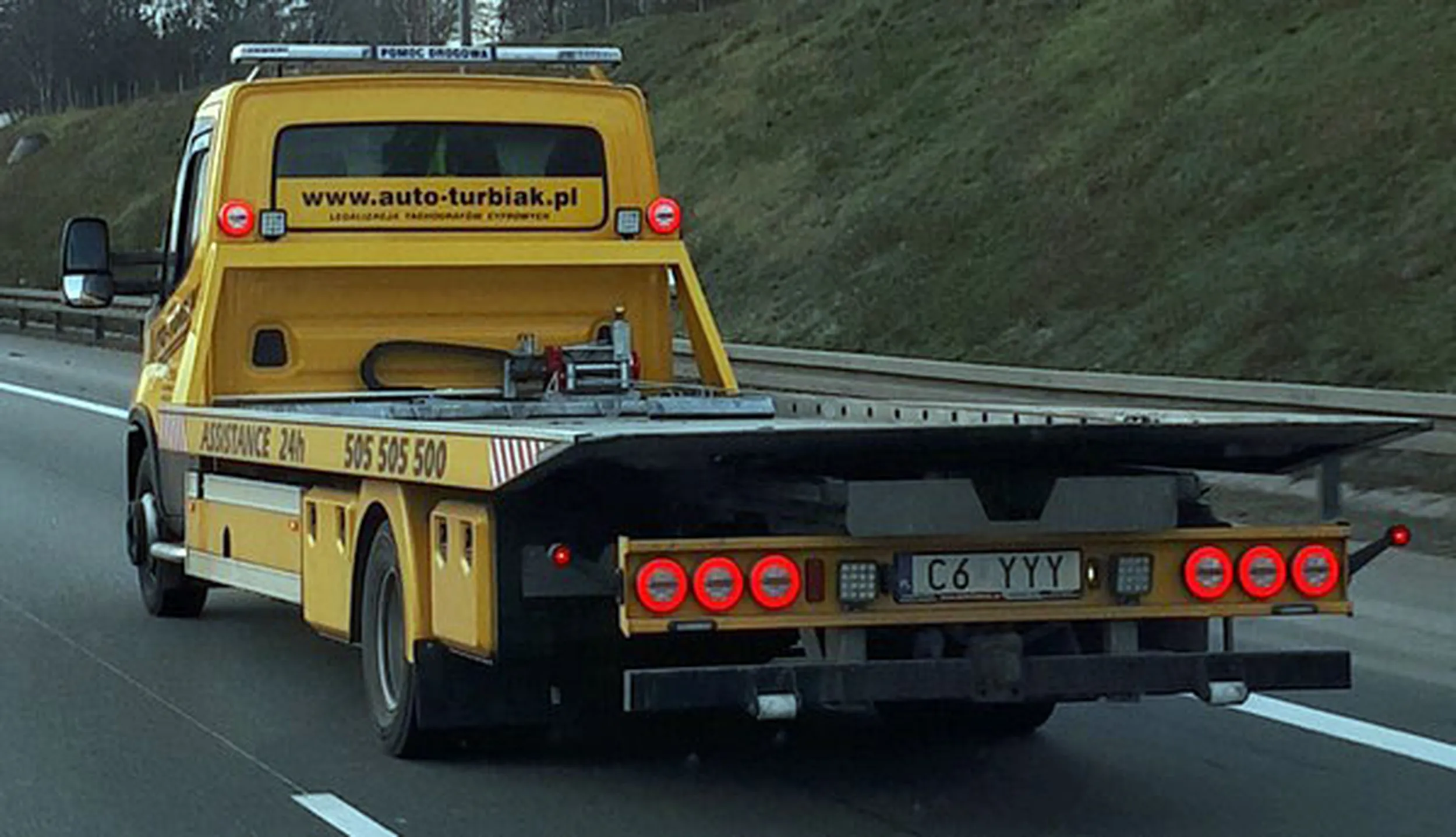 Fajny numer, blacha C6 YYY