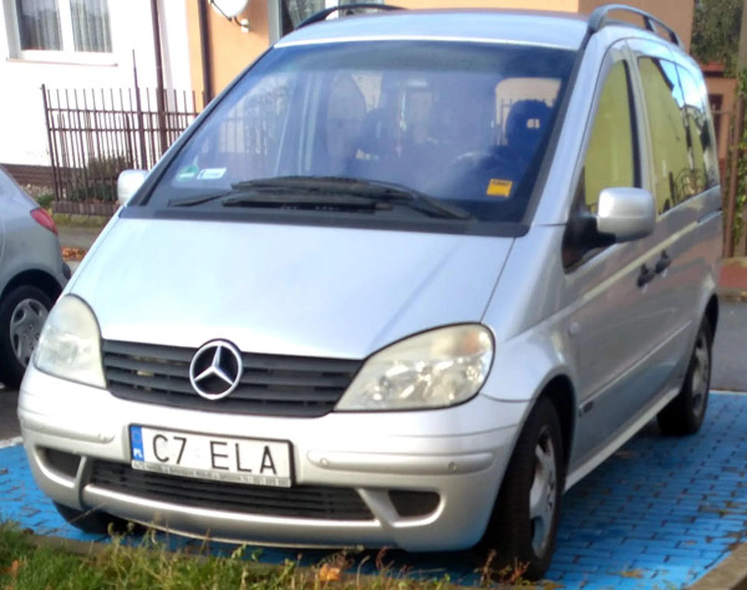 Fajny numer, blacha C7 ELA