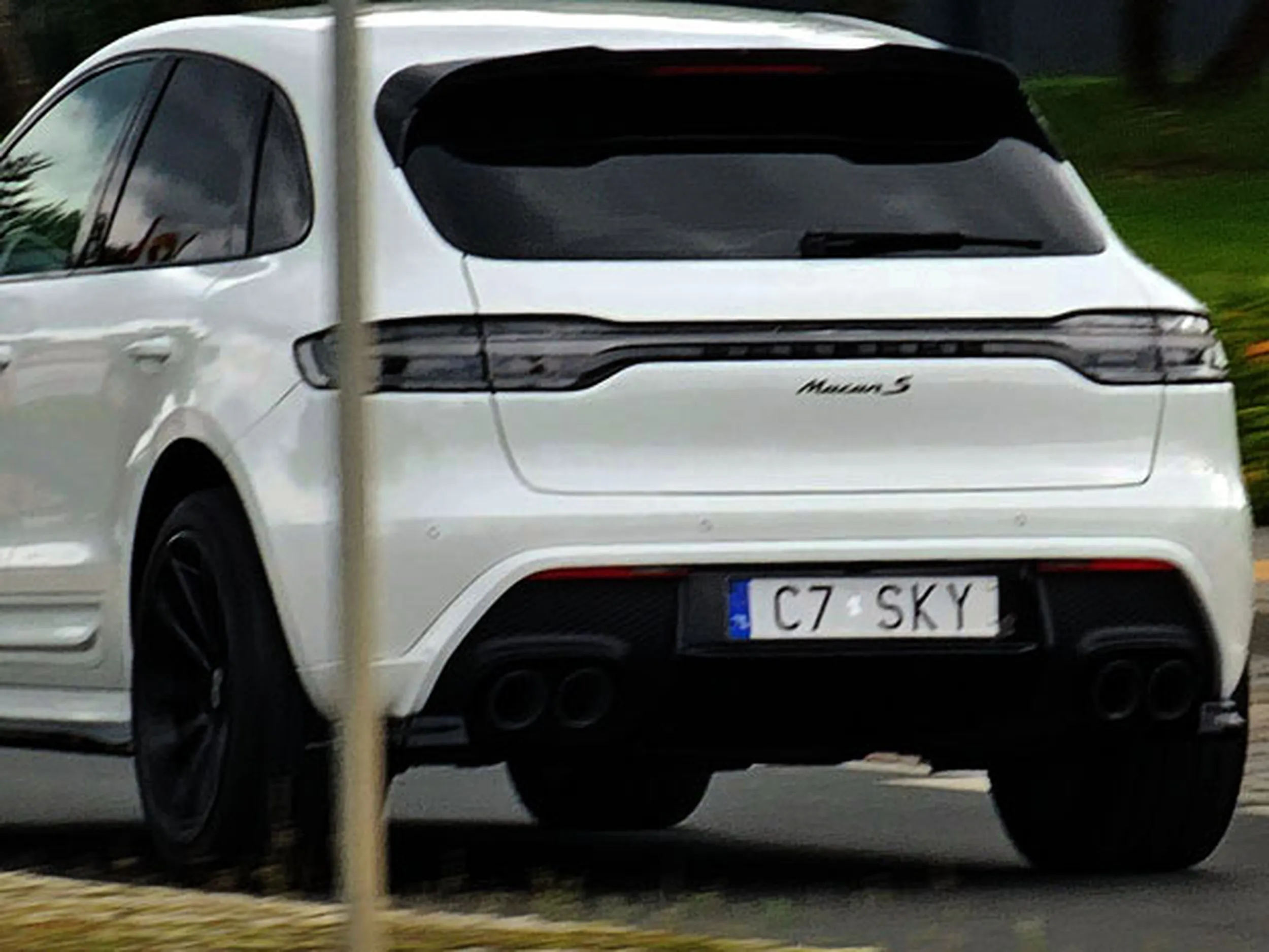 Fajny numer, blacha C7 SKY