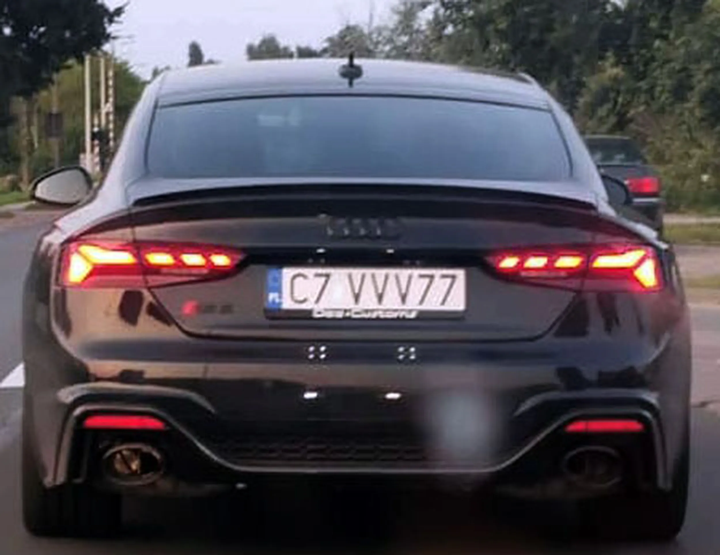 Fajny numer, blacha C7 VVV77