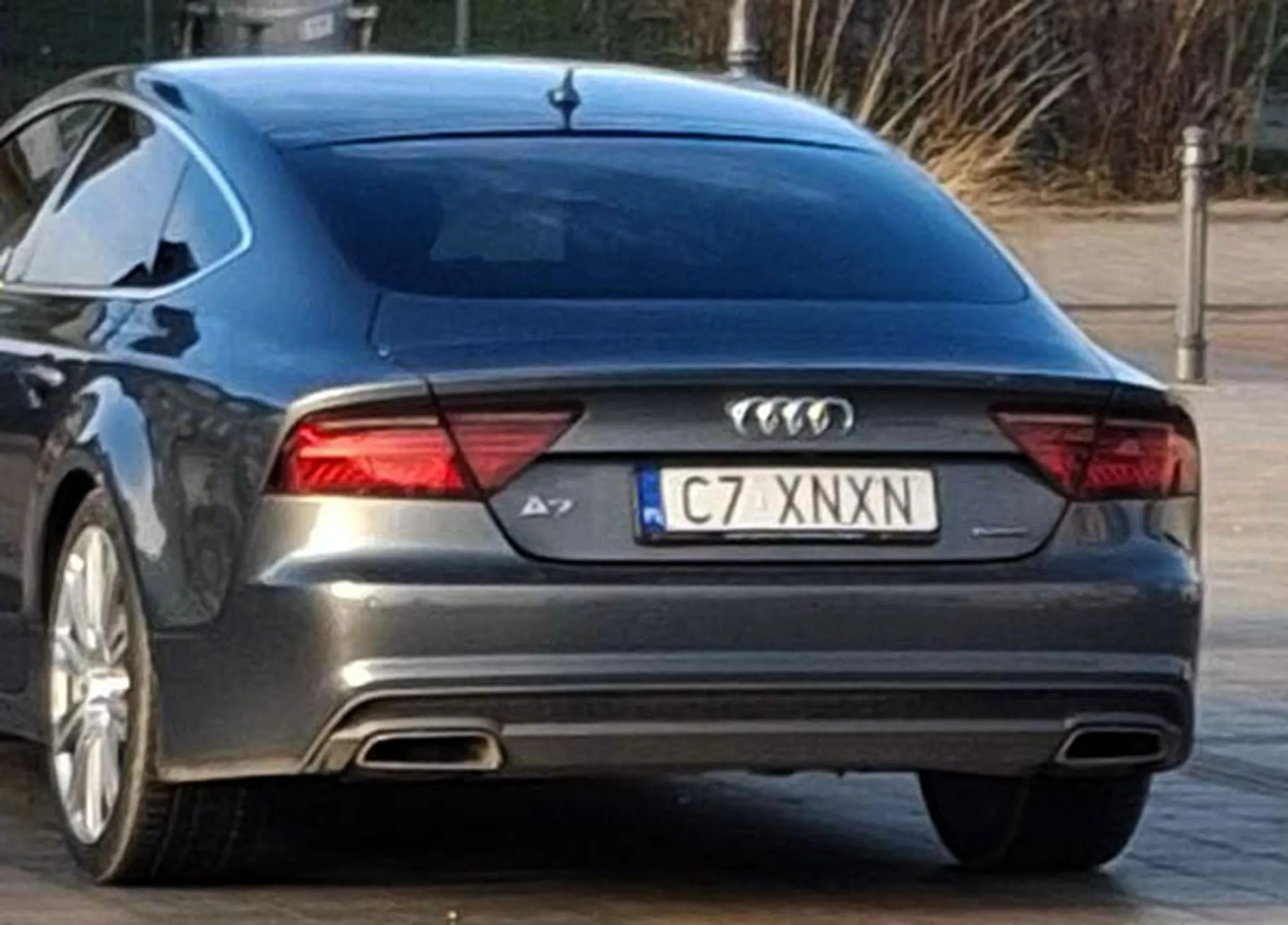 Fajny numer, blacha C7 XNXN