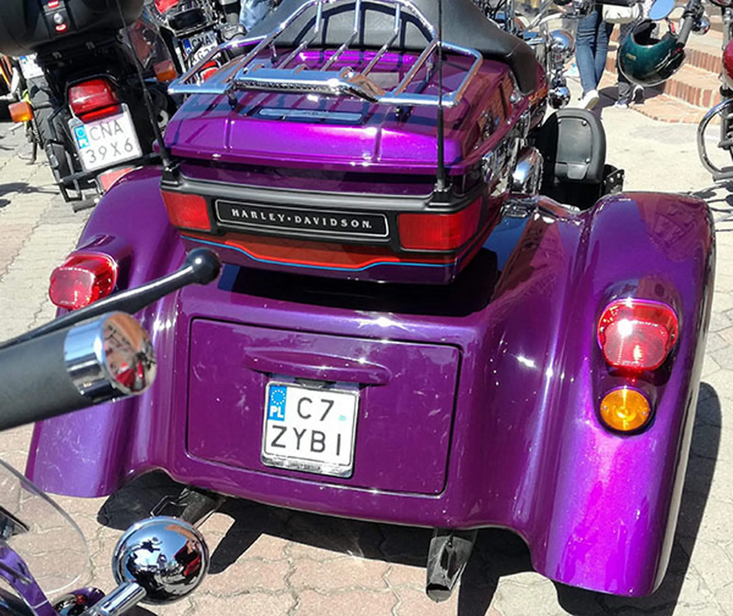 Fajny numer, blacha C7 ZYBI