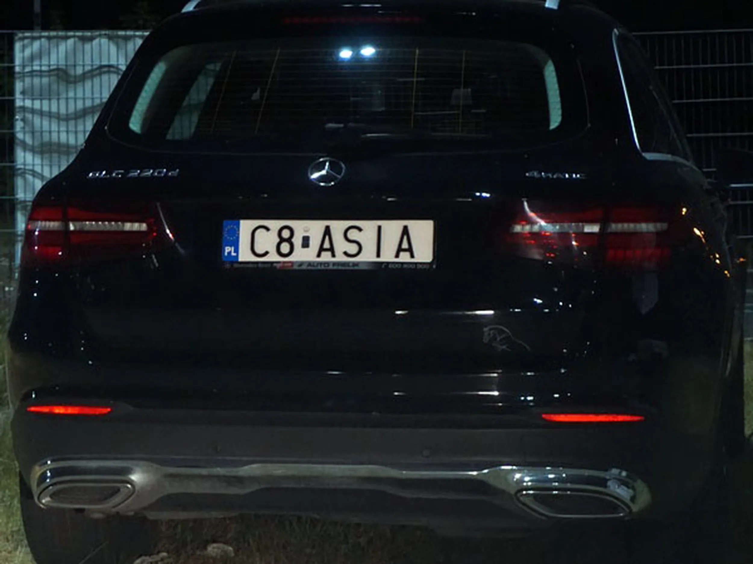 Fajny numer, blacha C8 ASIA