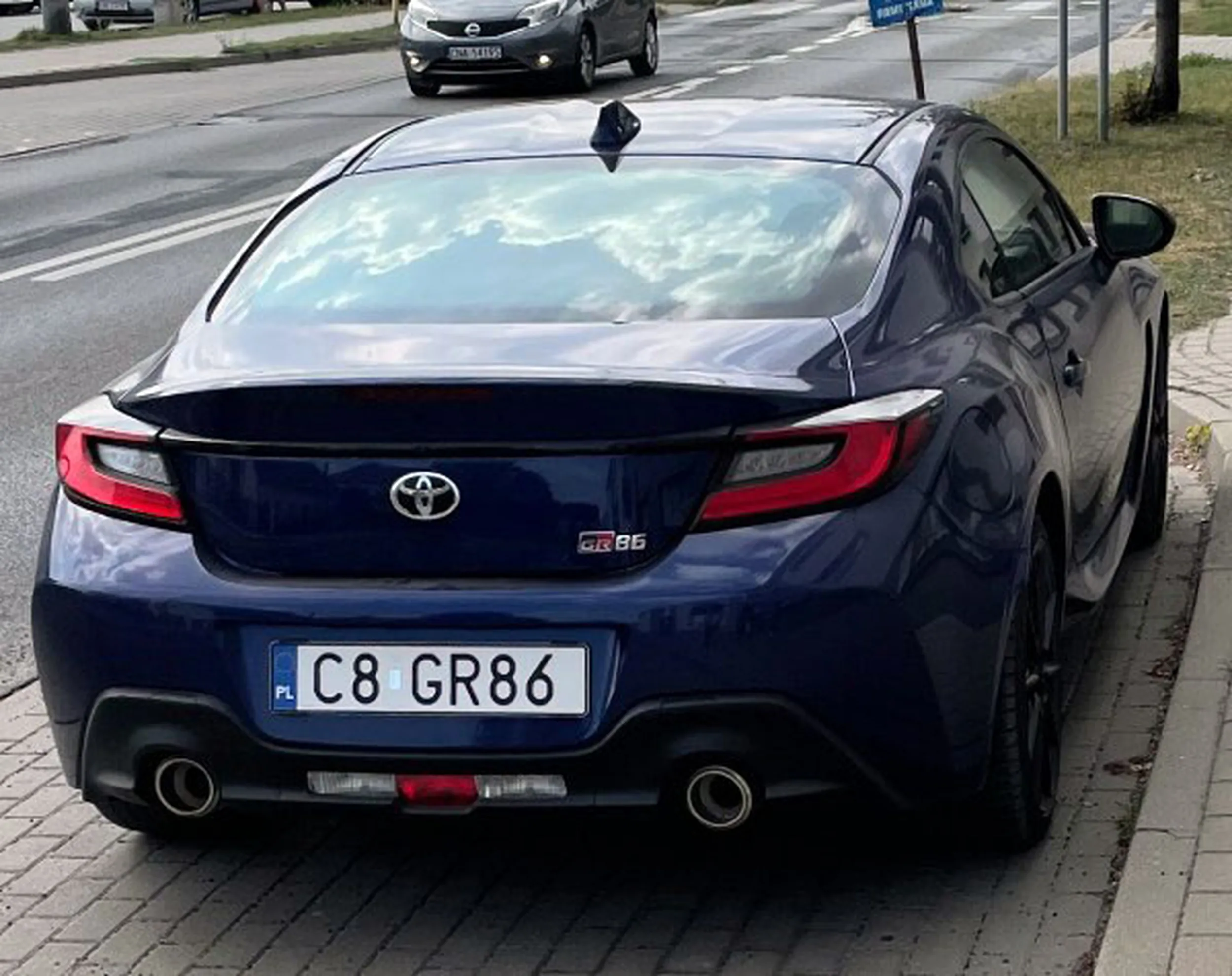 Fajny numer, blacha C8 GR86