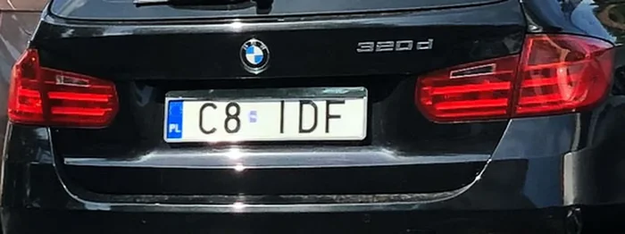 Fajny numer, blacha C8 IDF