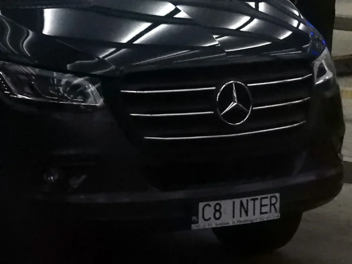 Fajny numer, blacha C8 INTER