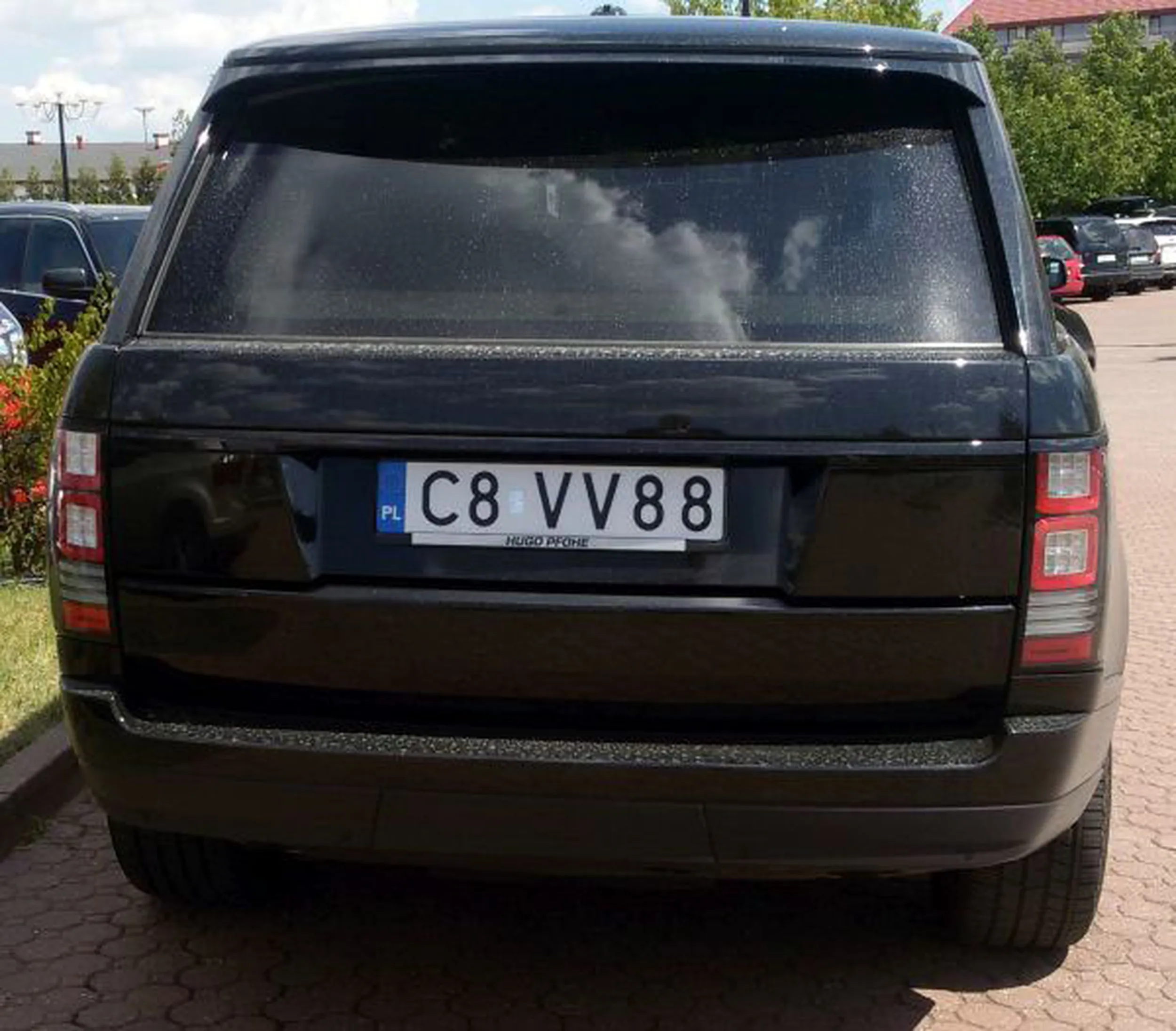 Fajny numer, blacha C8 VV88