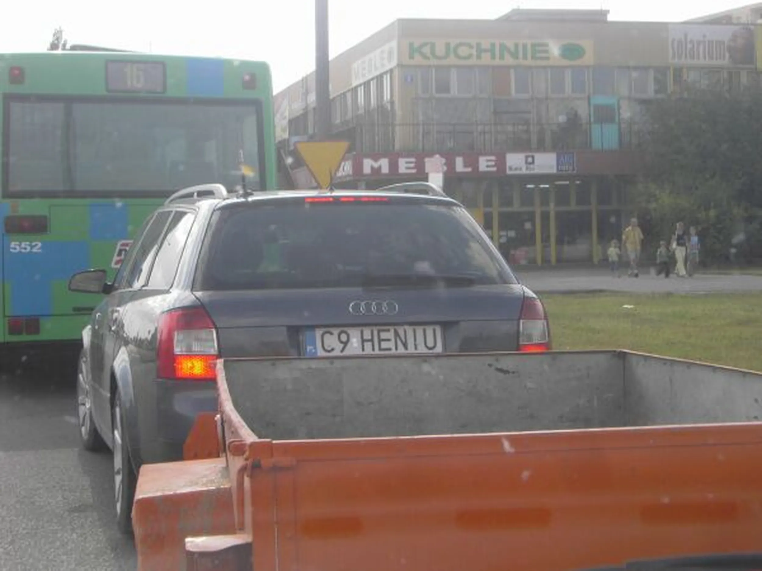 Fajny numer, blacha C9 HENIU