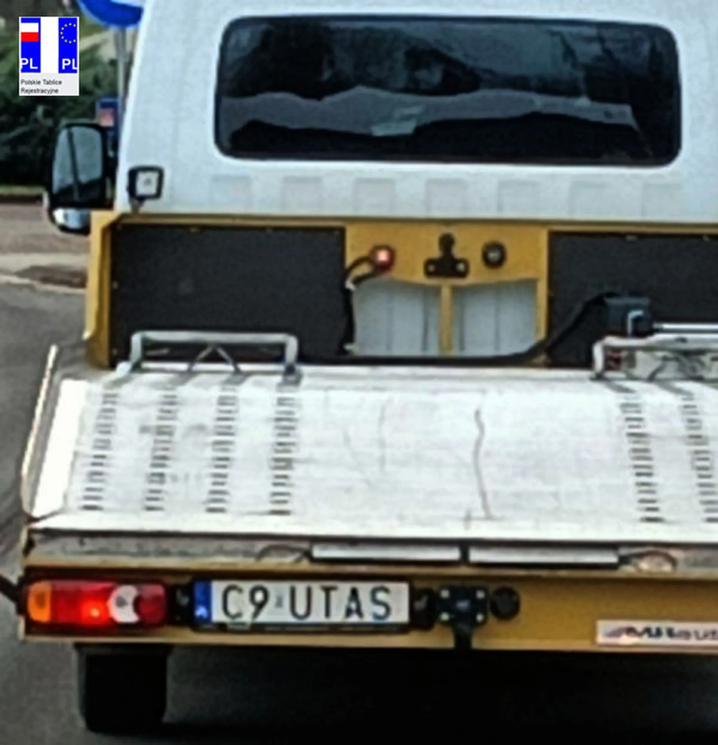 Fajny numer, blacha C9 UTAS