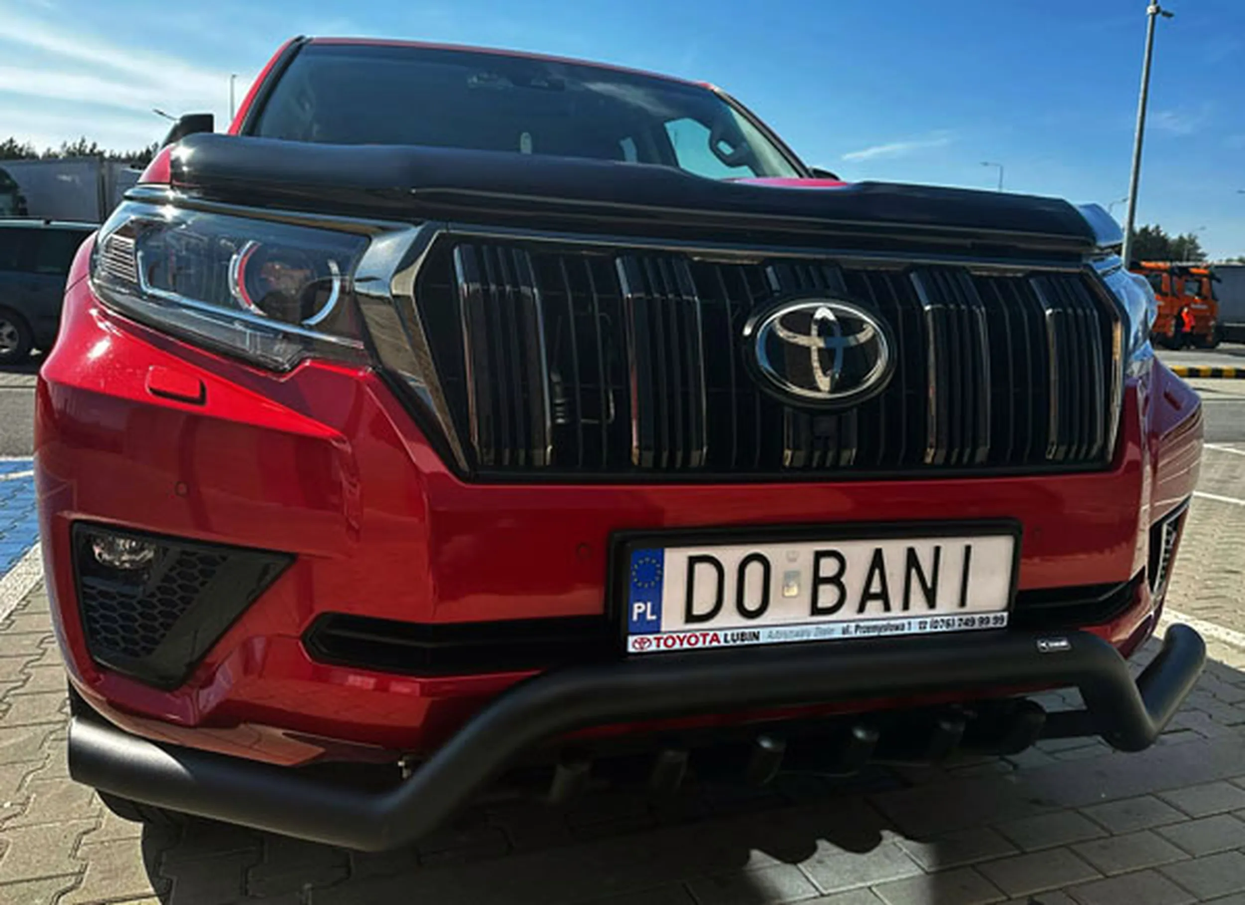 Fajny numer, blacha D0 BANI