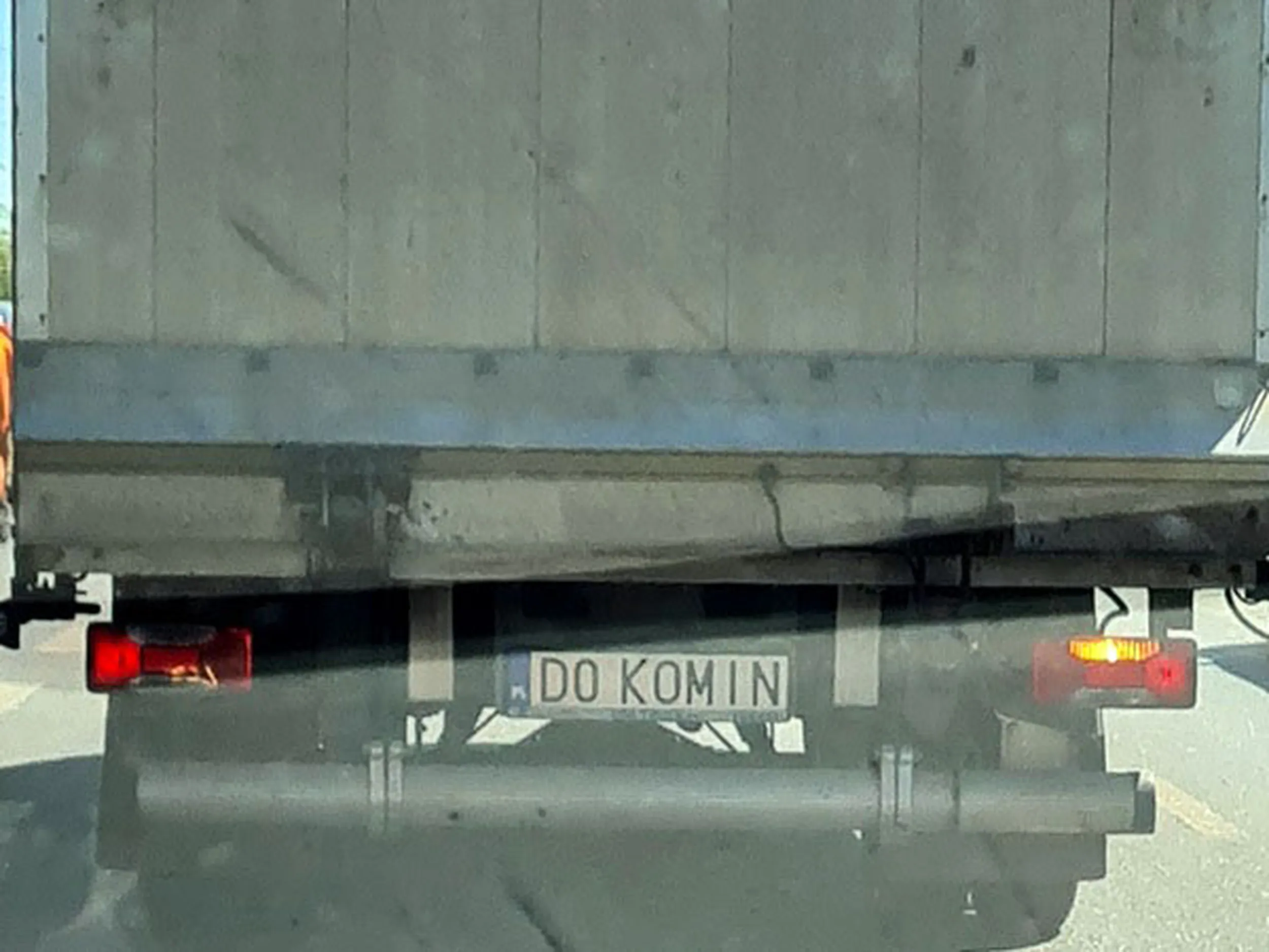 Fajny numer, blacha D0 KOMIN