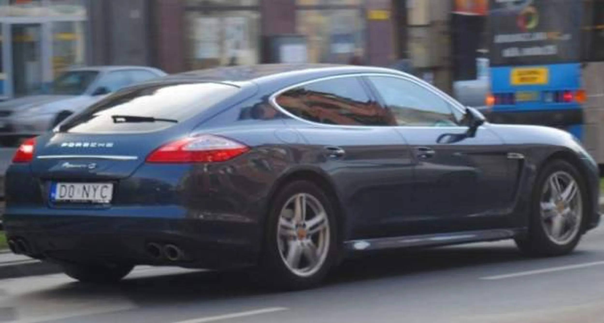 Fajny numer, blacha D0 NYC