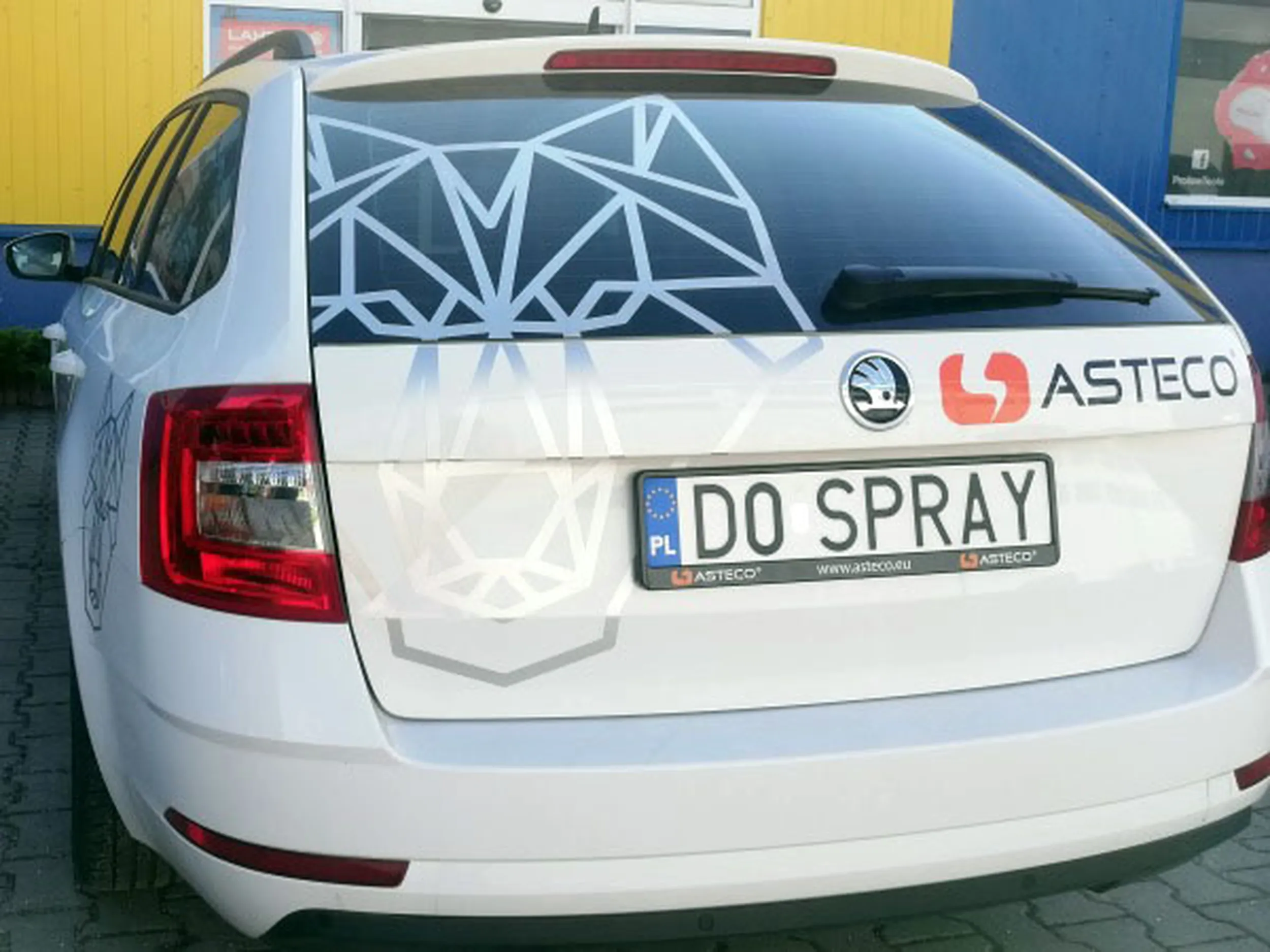 Fajny numer, blacha D0 SPRAY