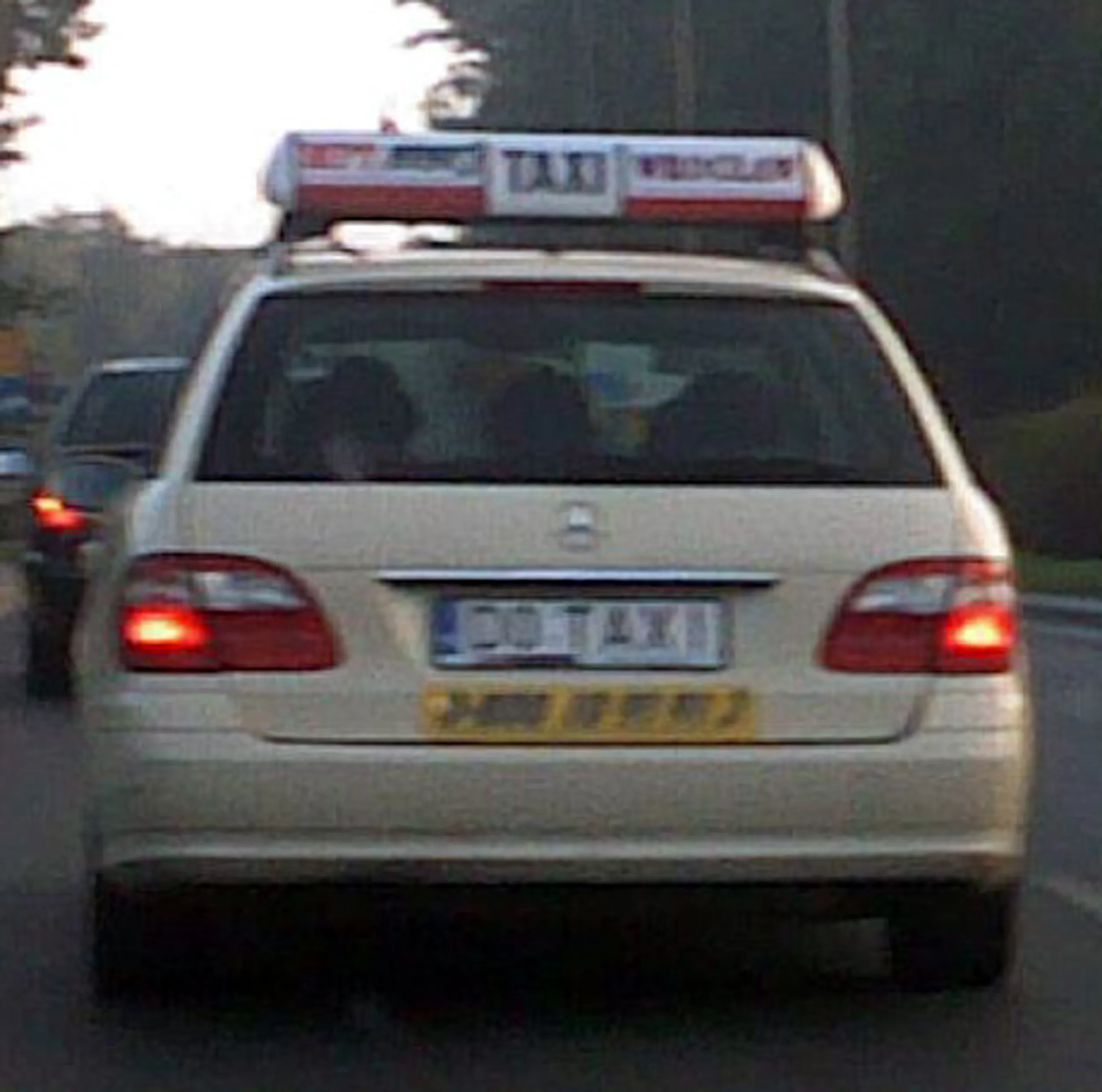 Fajny numer, blacha D0 TAXI
