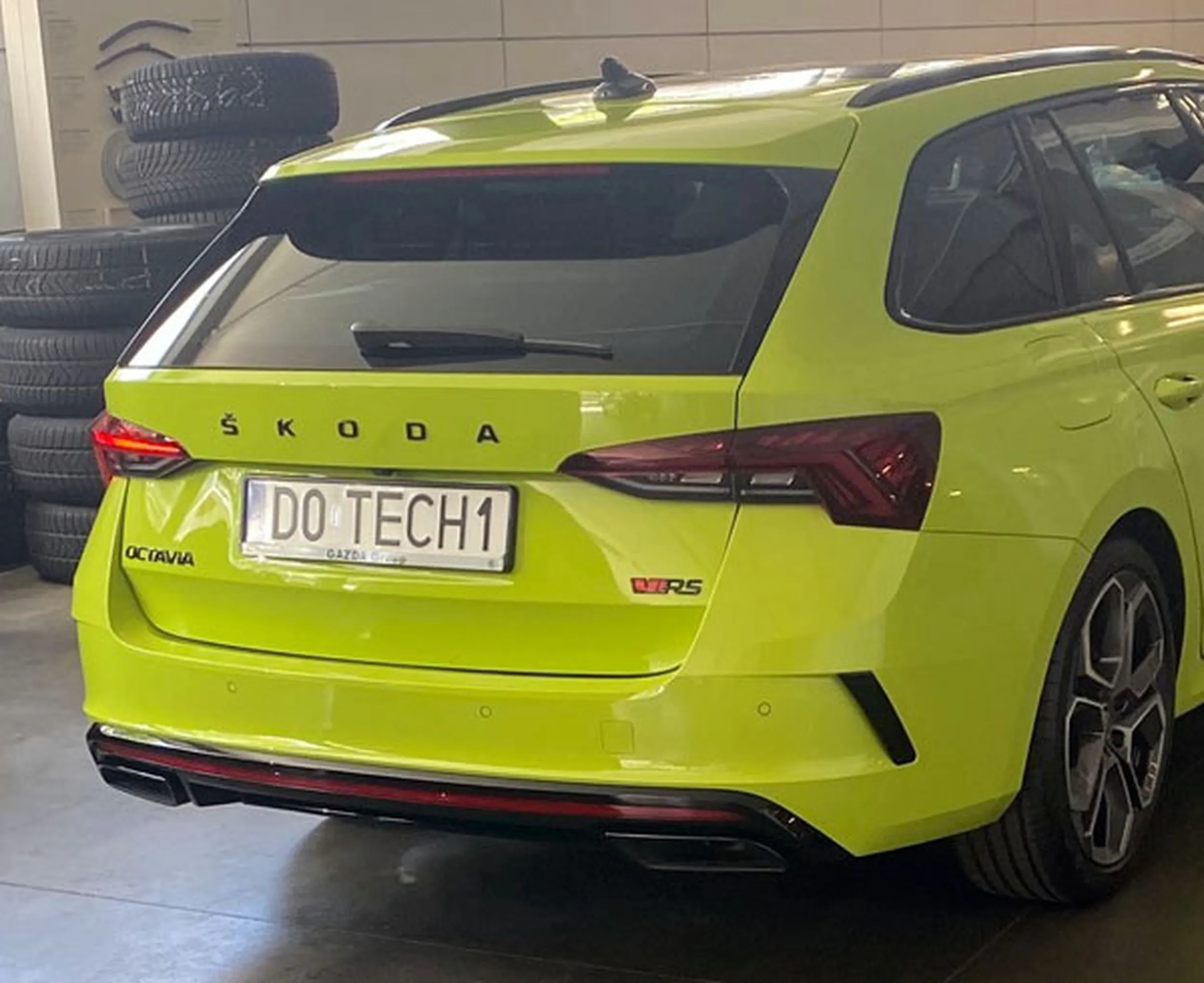 Fajny numer, blacha D0 TECH1