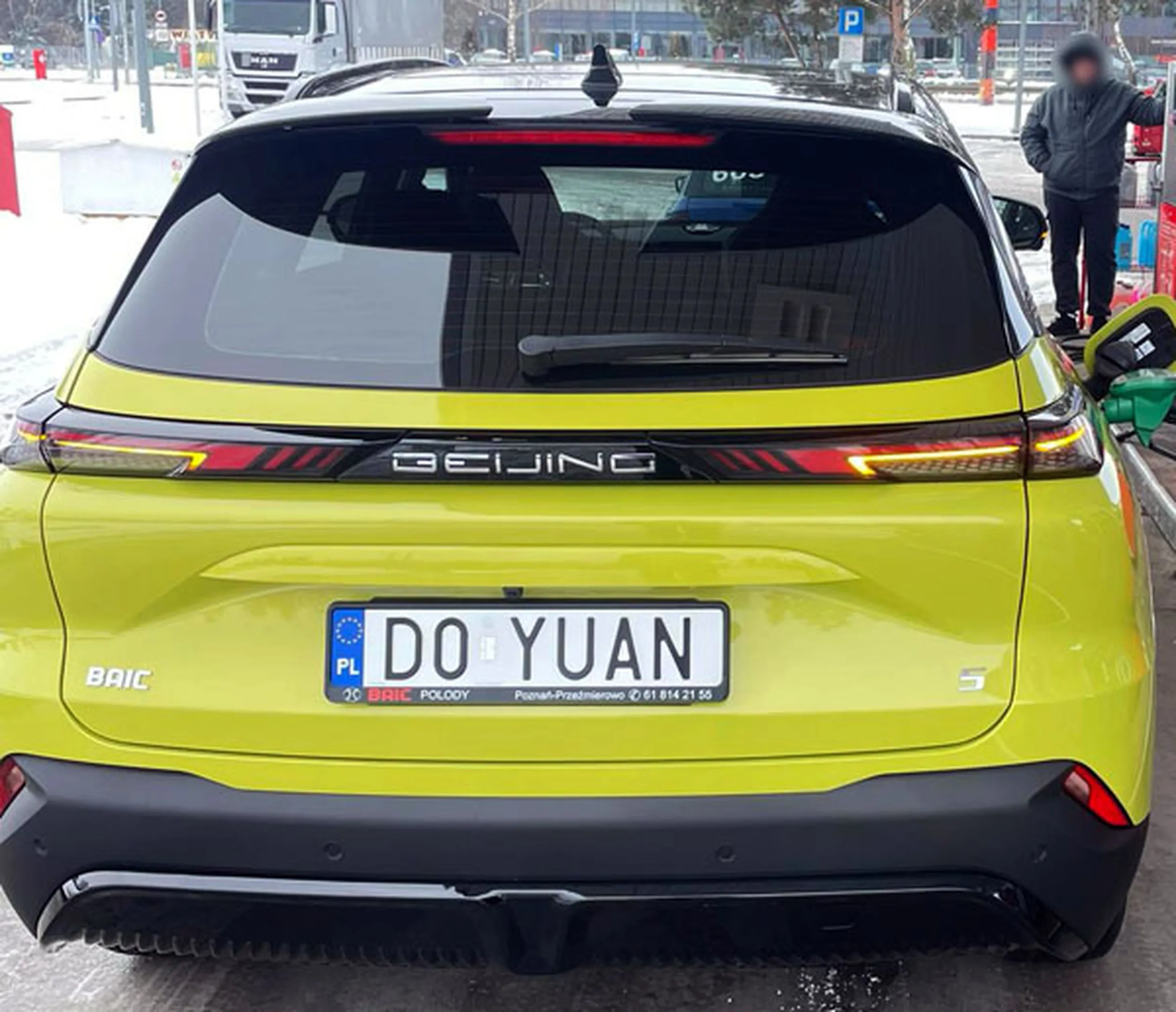 Fajny numer, blacha D0 YUAN