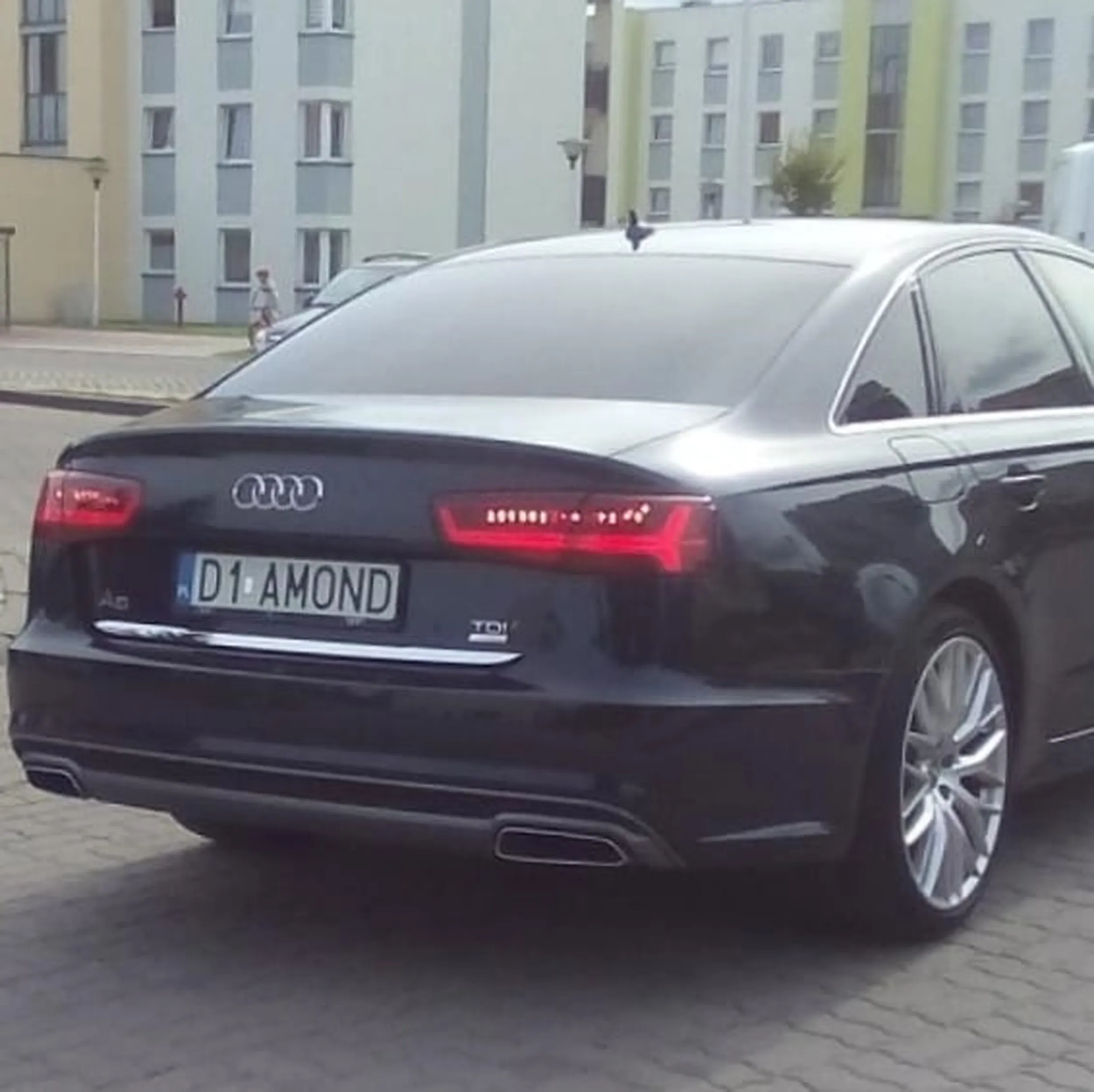 Fajny numer, blacha D1 AMOND