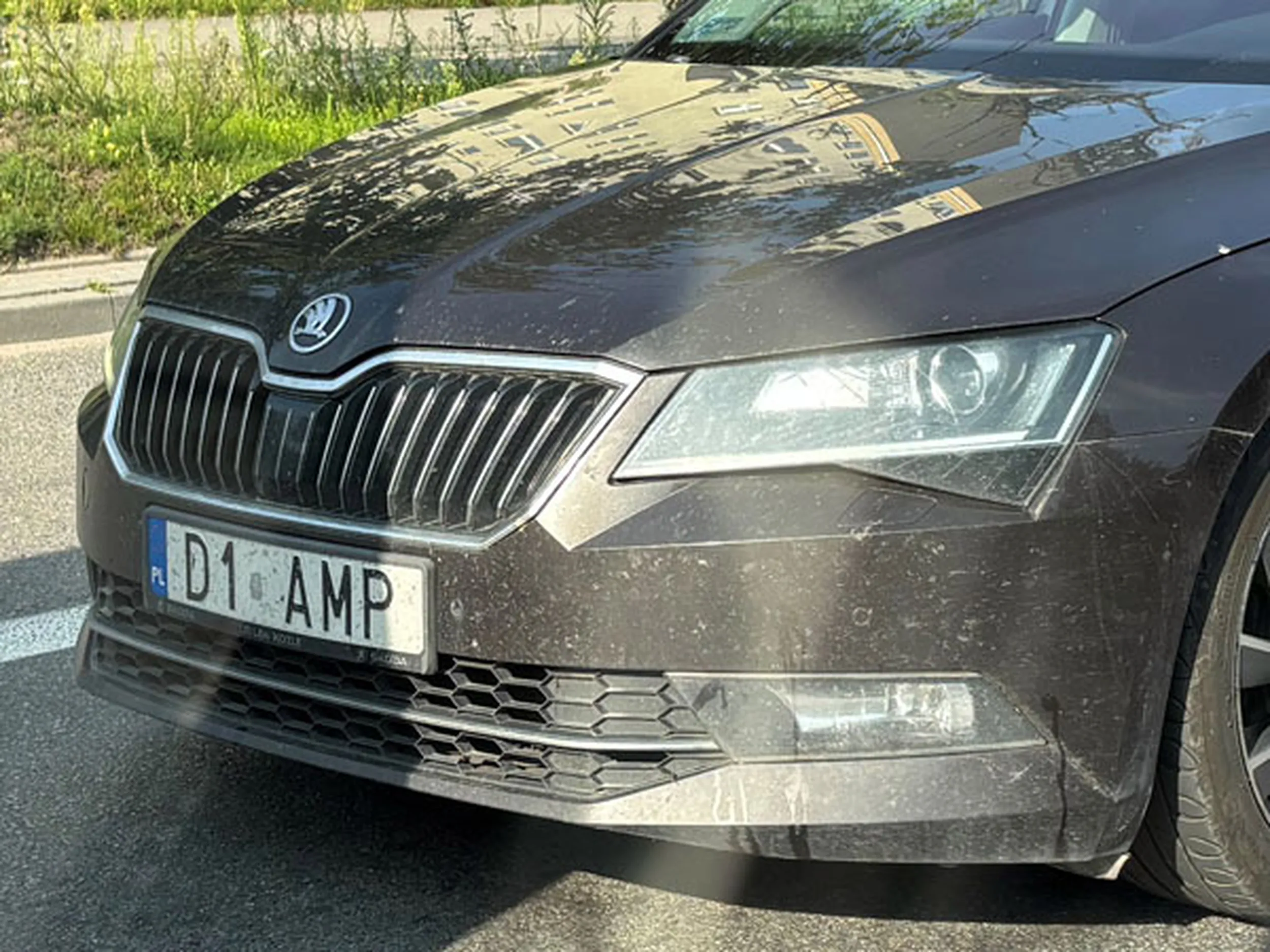 Fajny numer, blacha D1 AMP