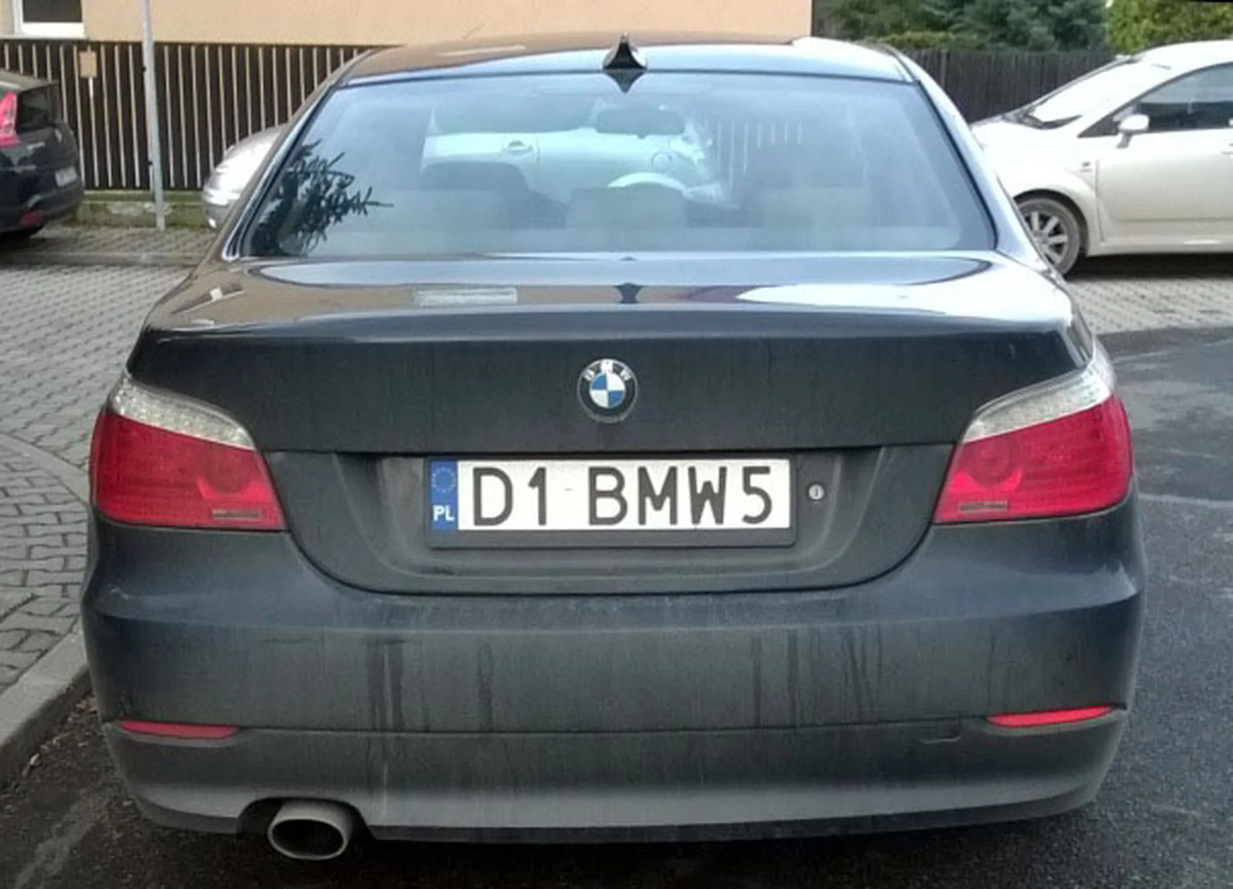 Fajny numer, blacha D1 BMW5