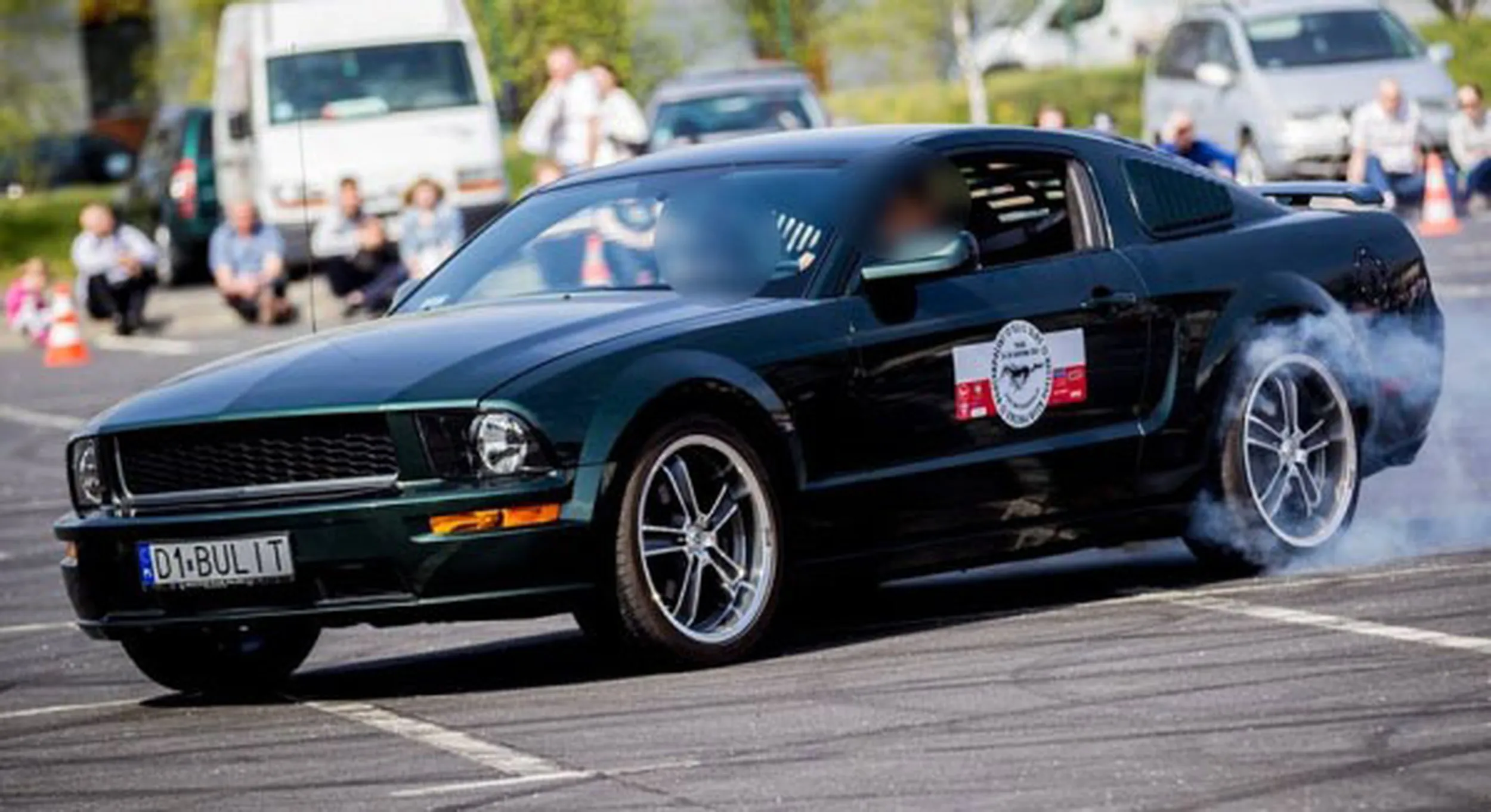 Fajny numer, blacha D1 BULIT