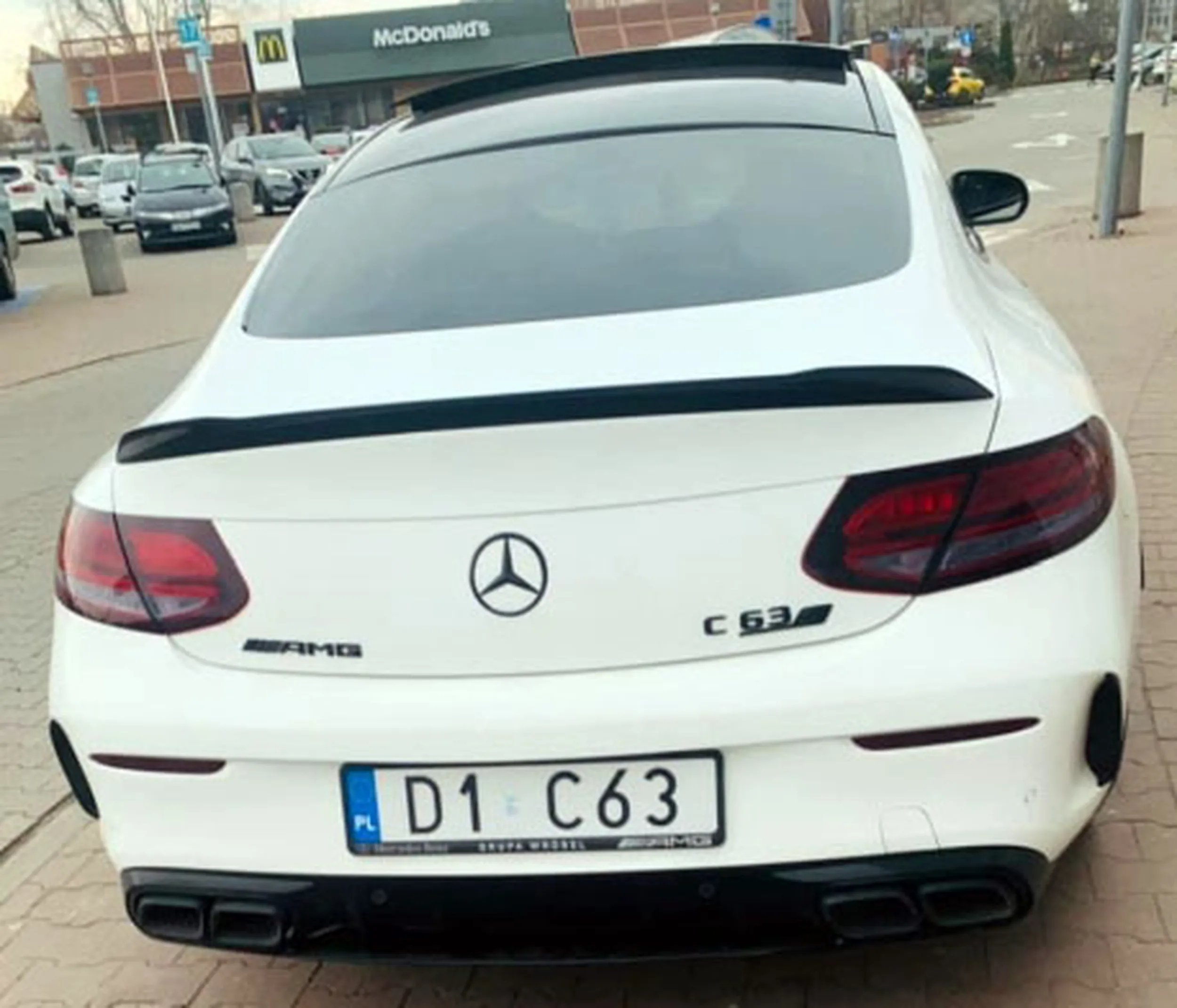 Fajny numer, blacha D1 C63