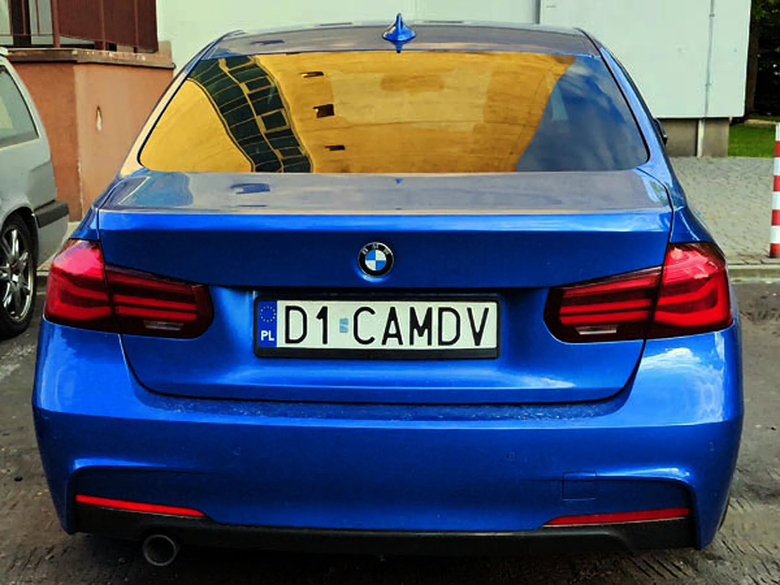 Fajny numer, blacha D1 CAMDV