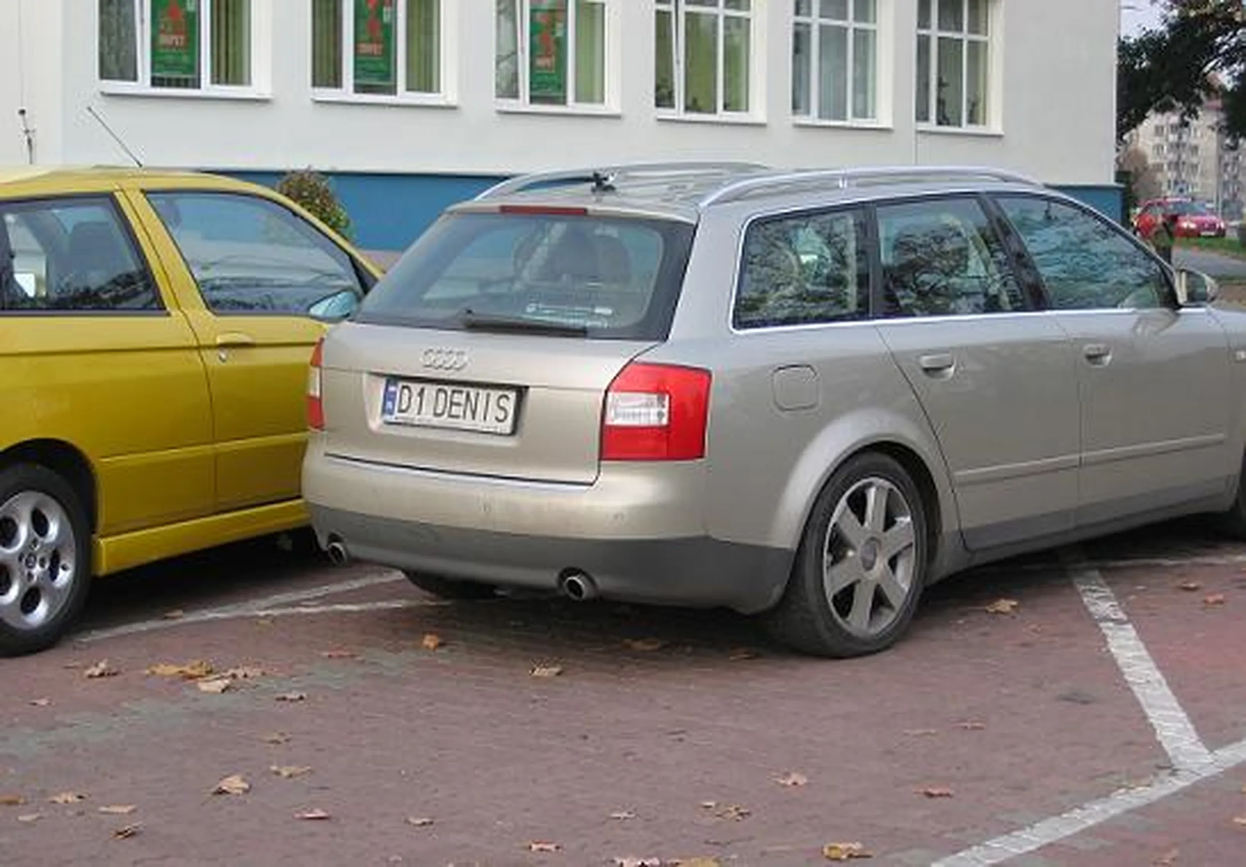 Fajny numer, blacha D1 DENIS