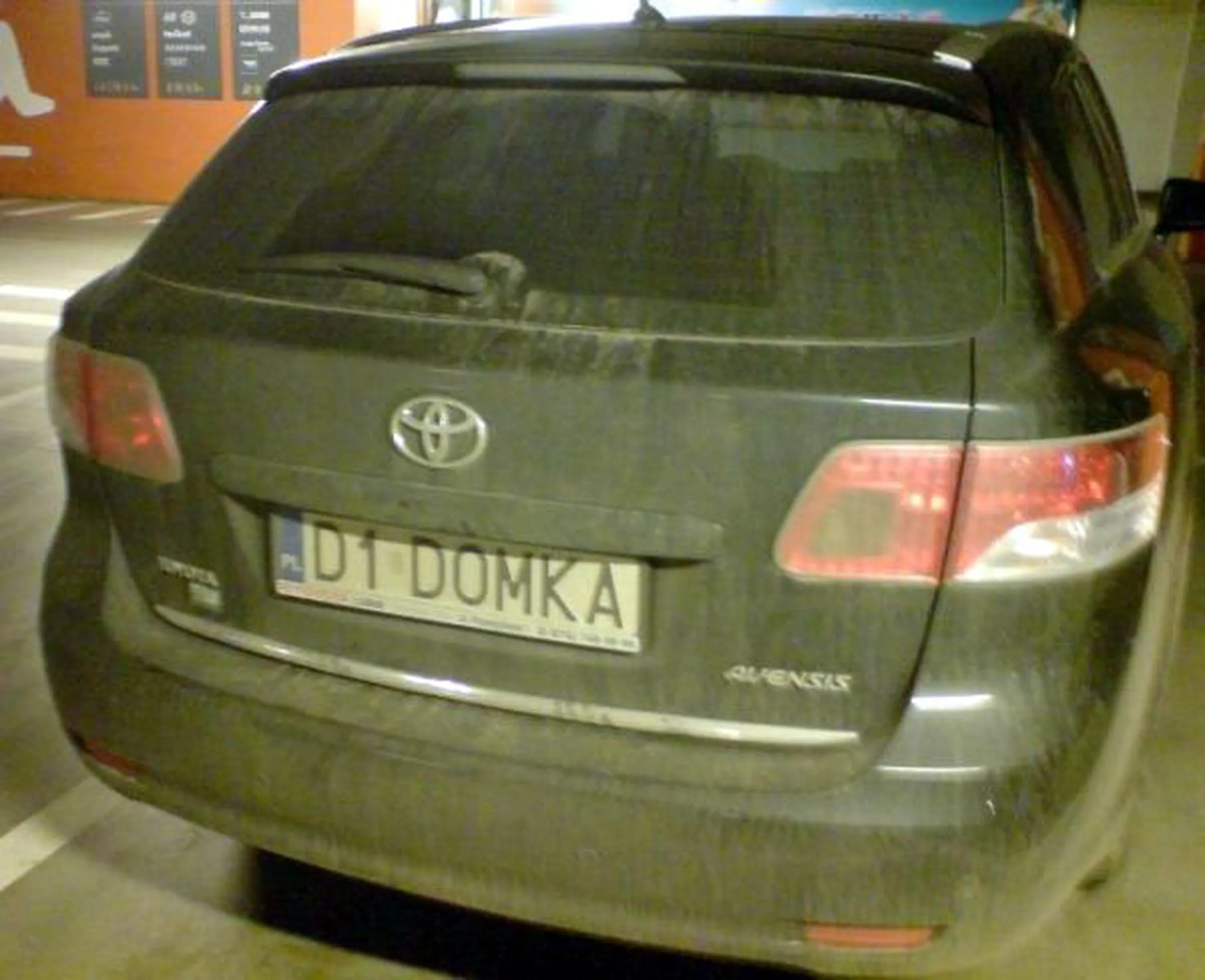 Fajny numer, blacha D1 DOMKA