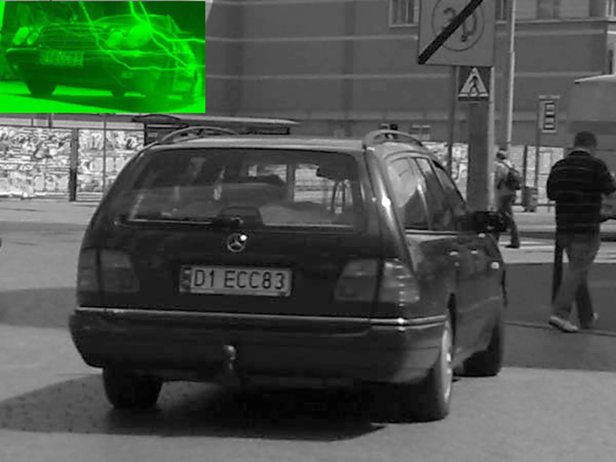 Fajny numer, blacha D1 ECC83