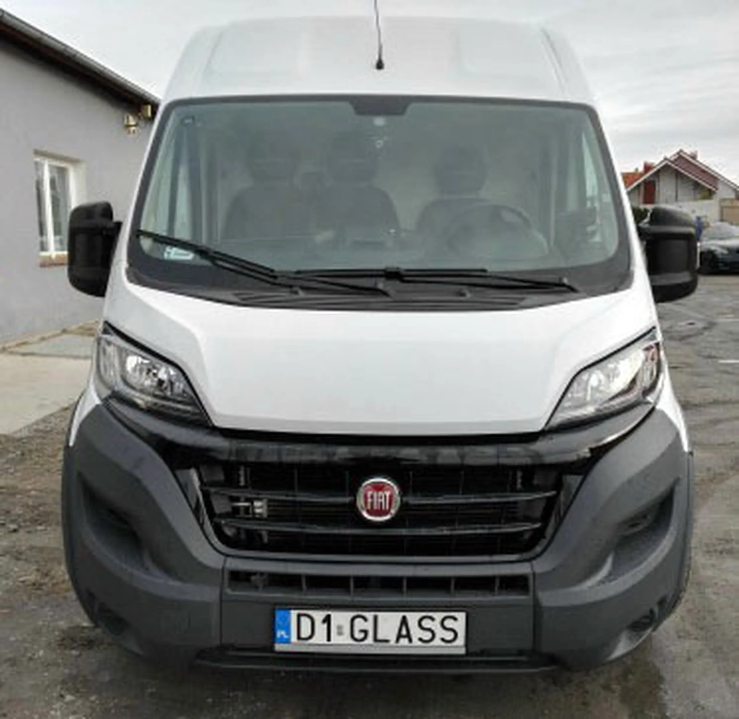 Fajny numer, blacha D1 GLASS