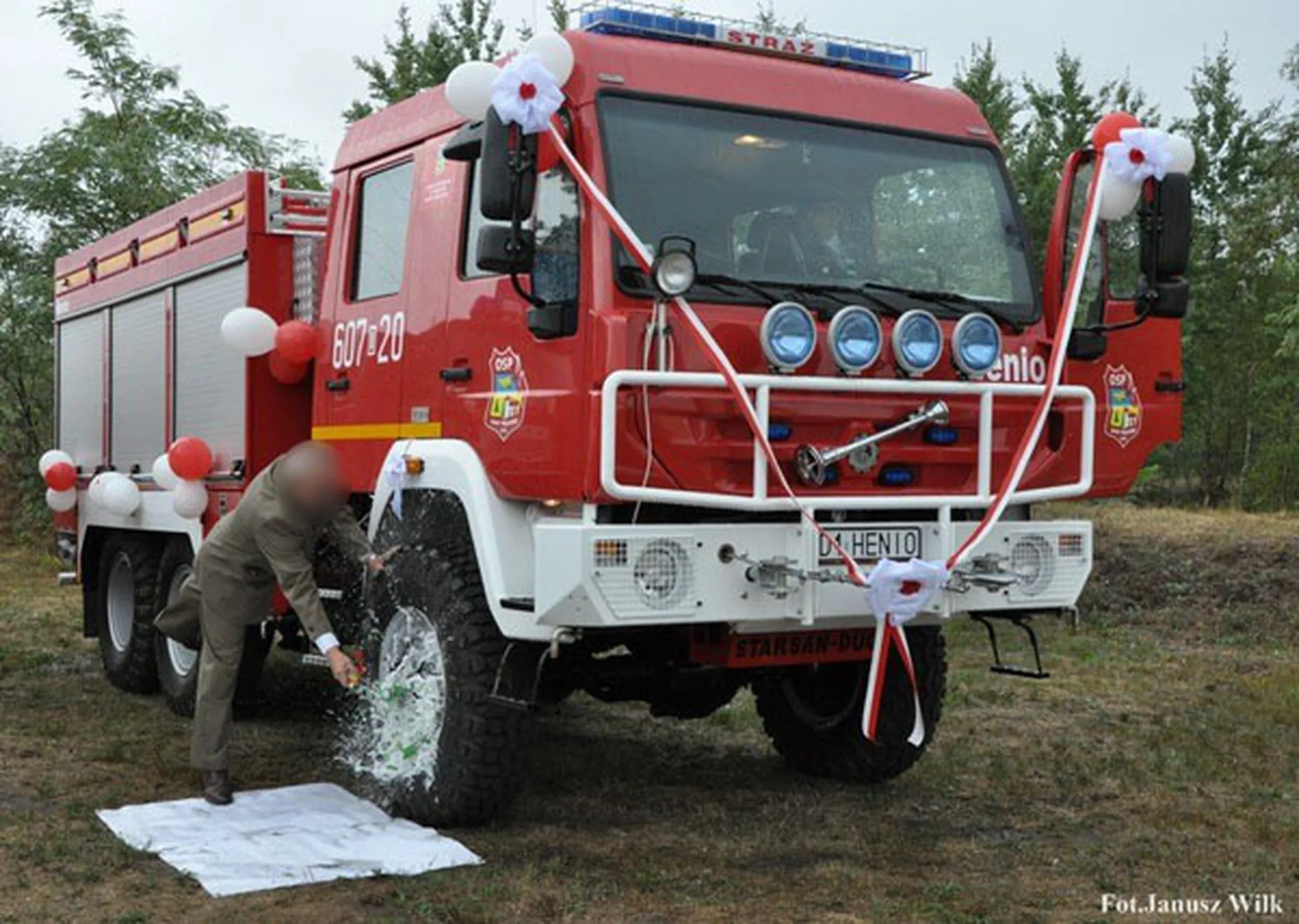 Fajny numer, blacha D1 HENIO