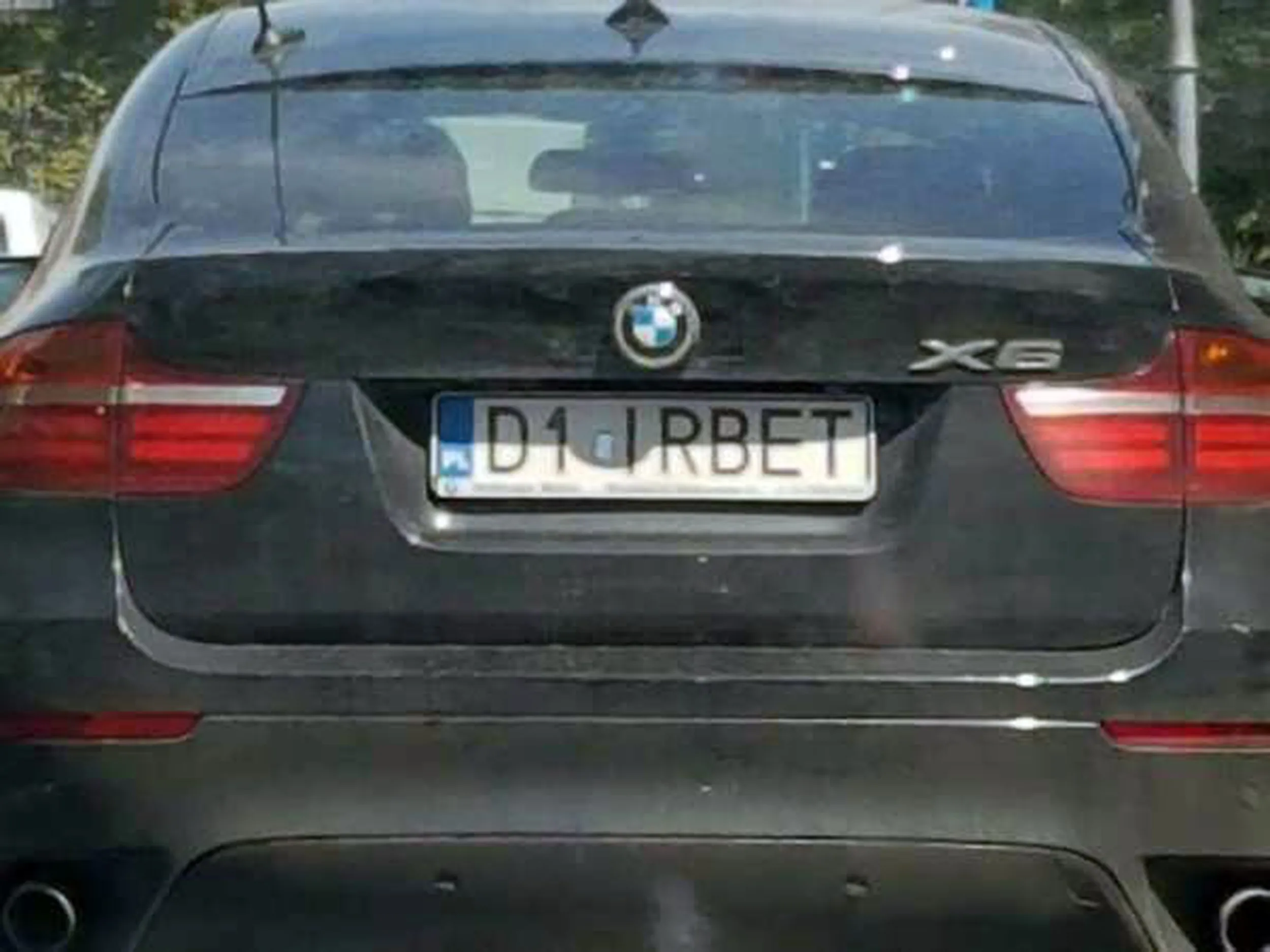 Fajny numer, blacha D1 IRBET